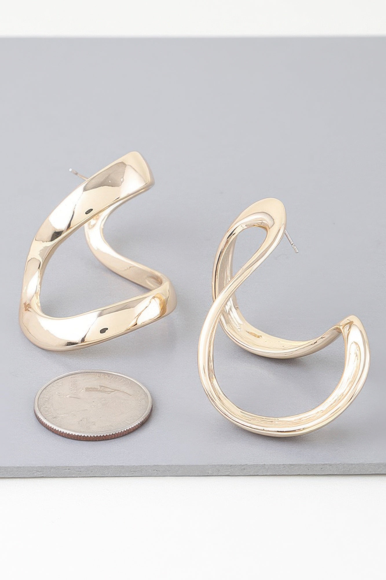 Abstract Shiny Bend Earrings product image