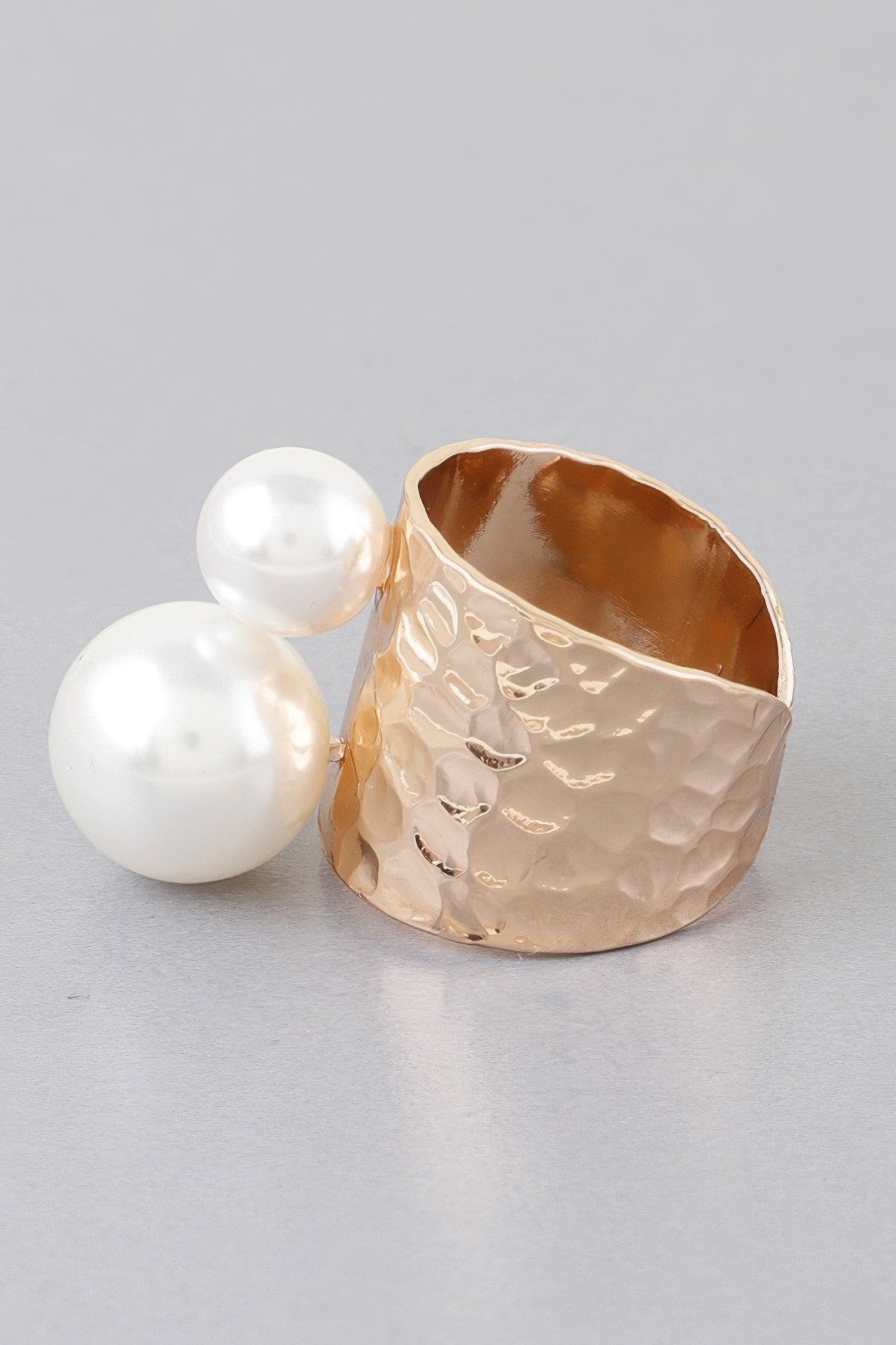 Hammered Twin Pearl Ring product image