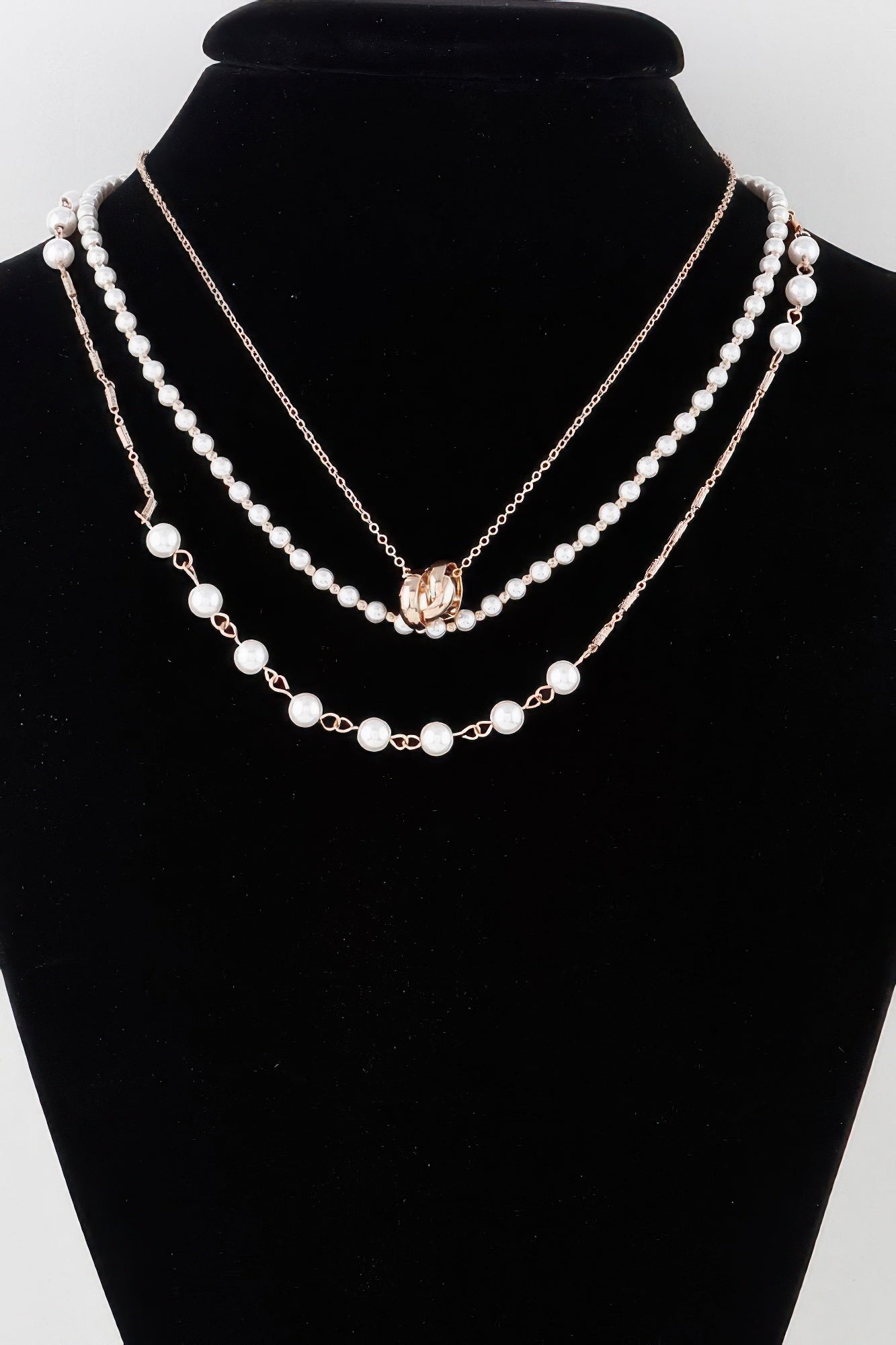 Triple Ring Beaded Necklace product image