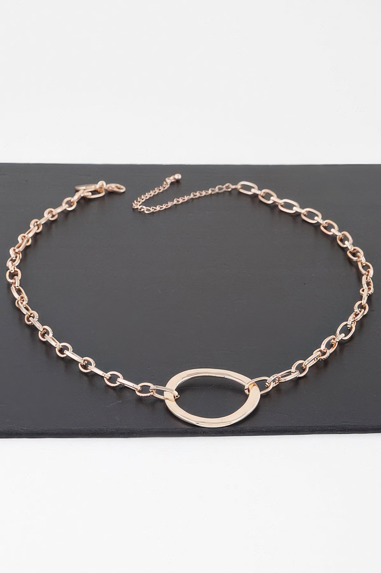 Hammered Hoop Chain Necklace product image