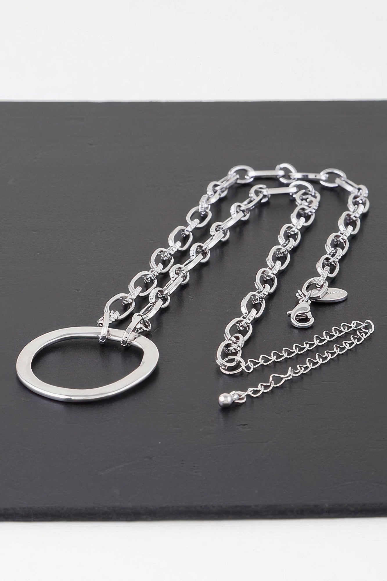 Hammered Hoop Chain Necklace product image