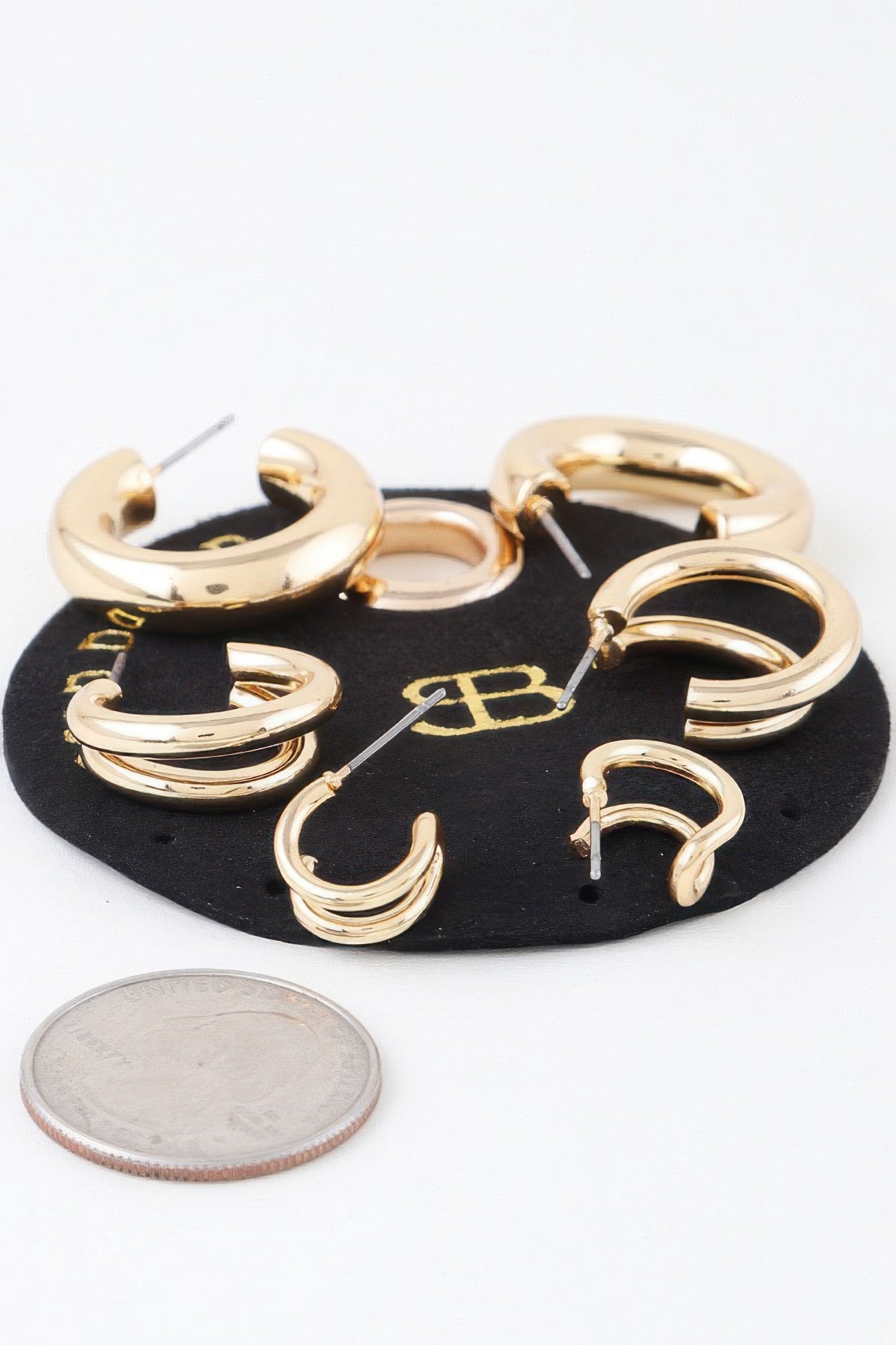 Multi Shiny Hoop Earrings Set product image