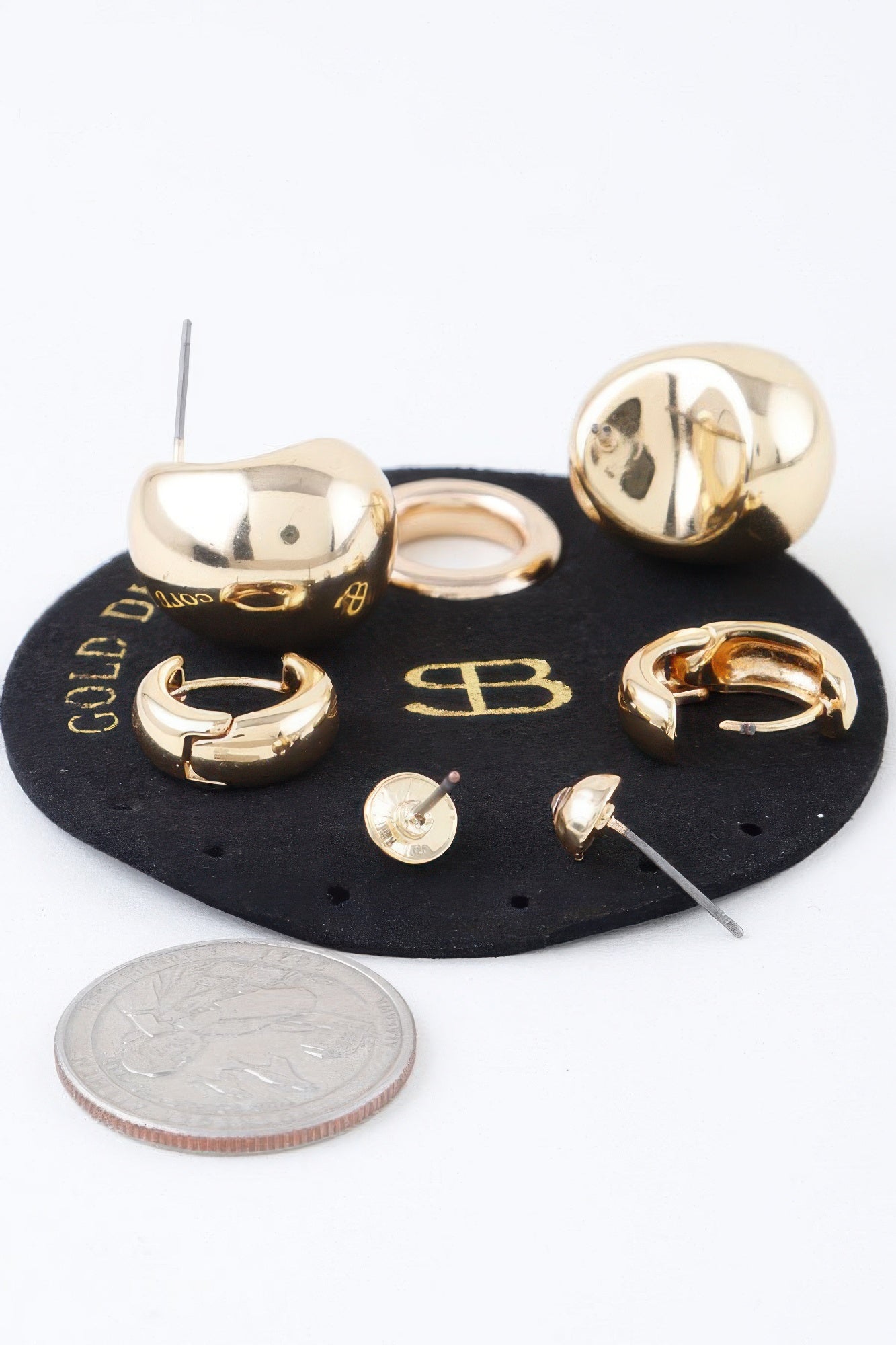 Multi Shiny Curved Earrings Set product image