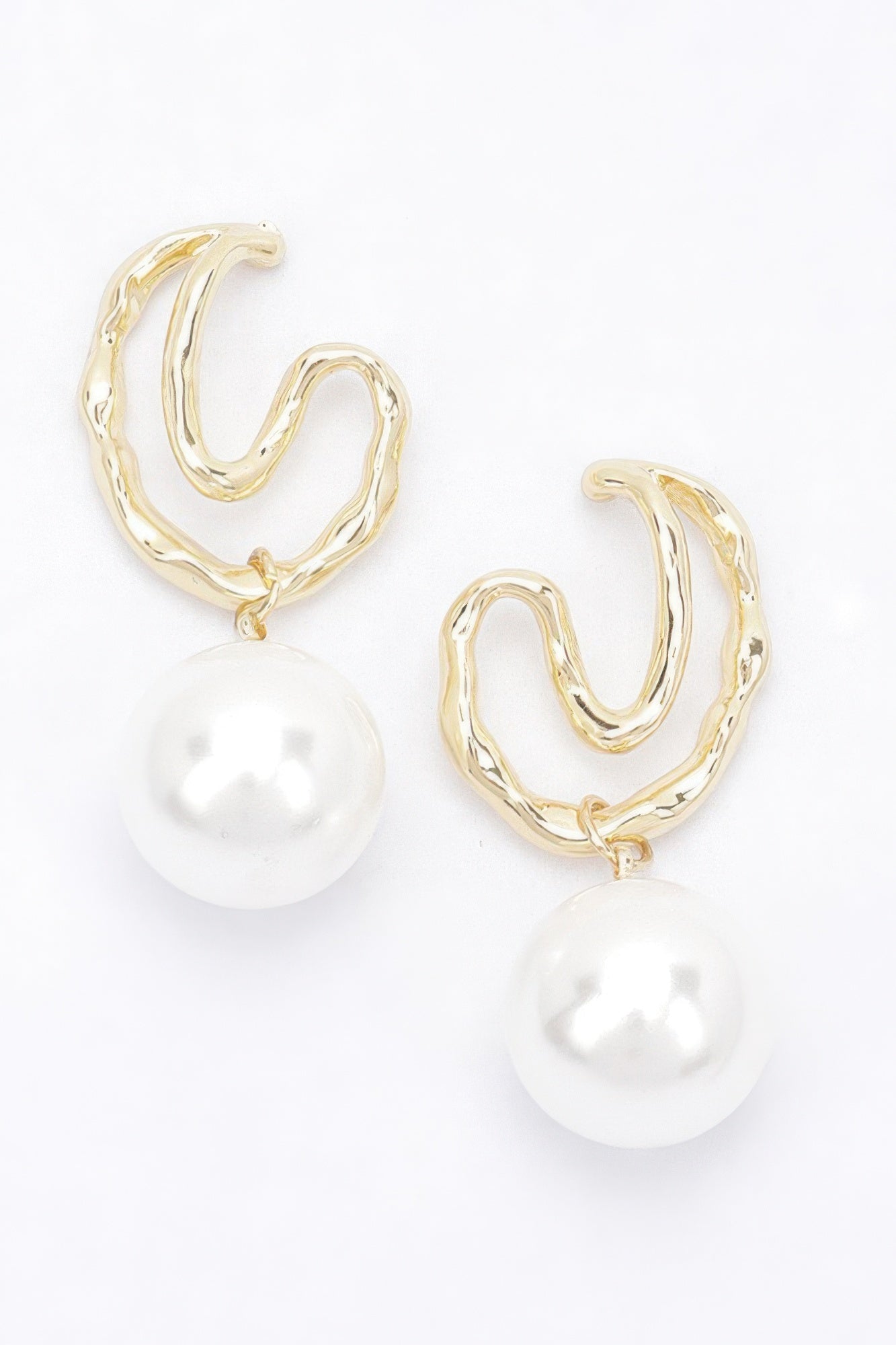 Faux Pearl Metal Earring product image