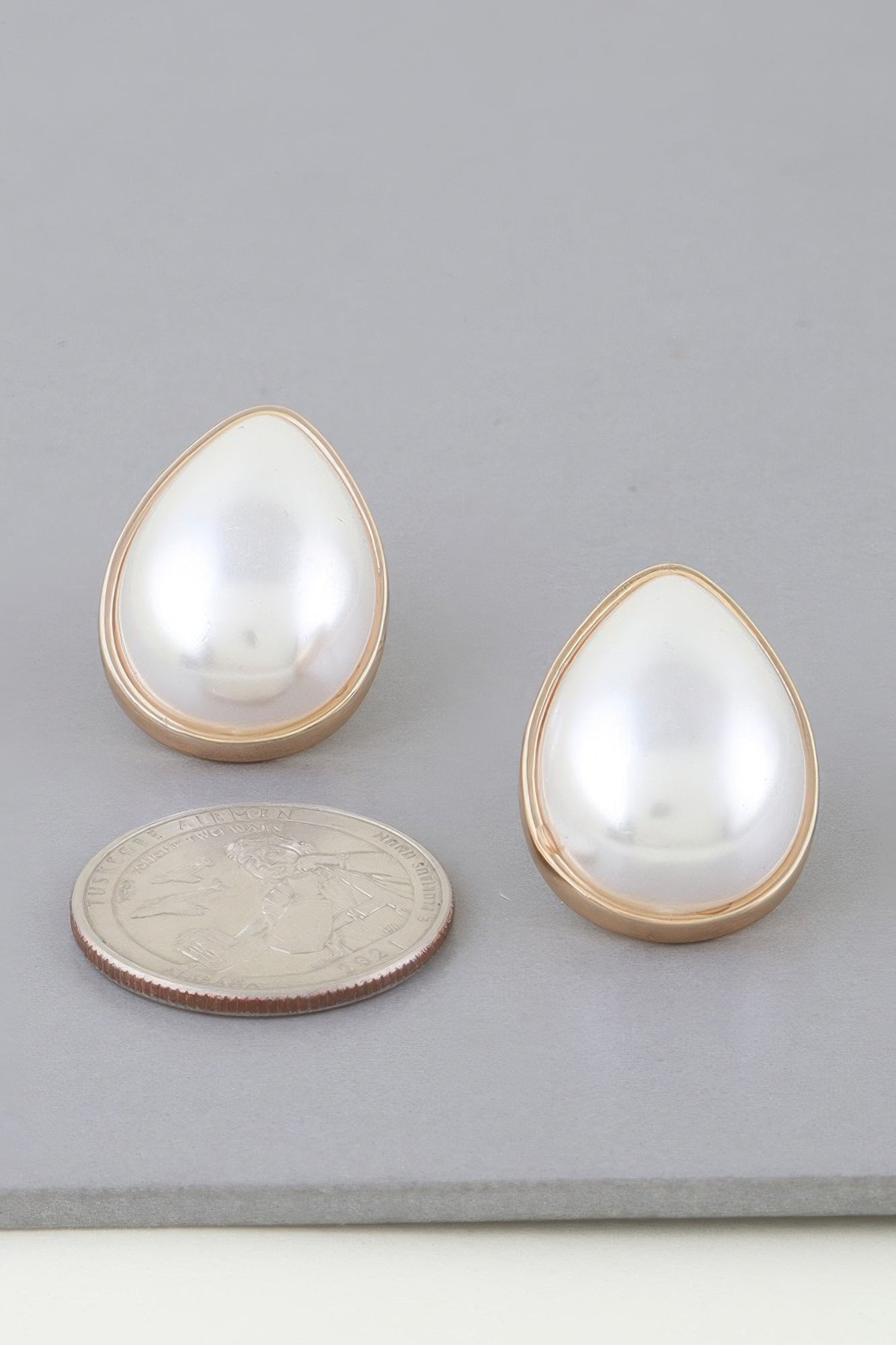 Modest Pearl Teardrop Earrings product image
