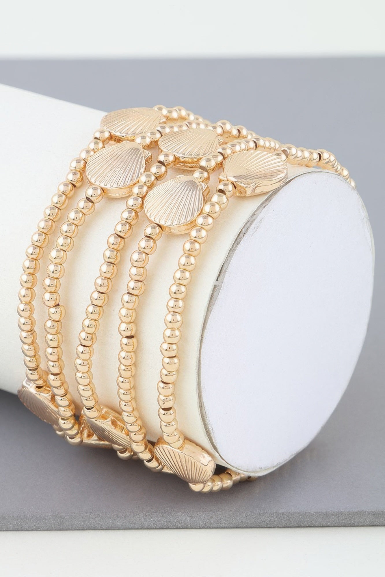 Shiny Seashell Beaded Bracelet product image