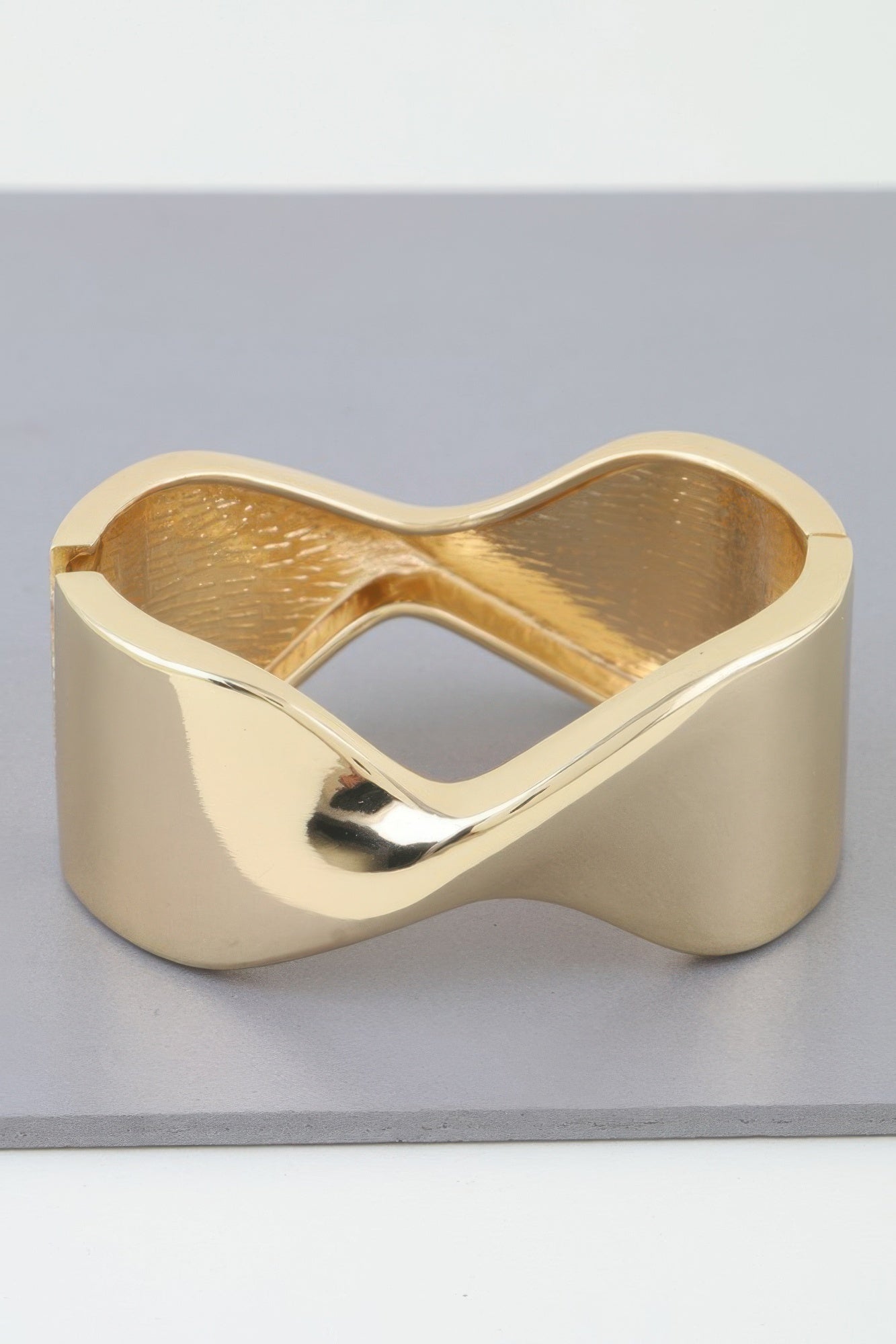 Shiny Twisted Cuff Bracelet product image