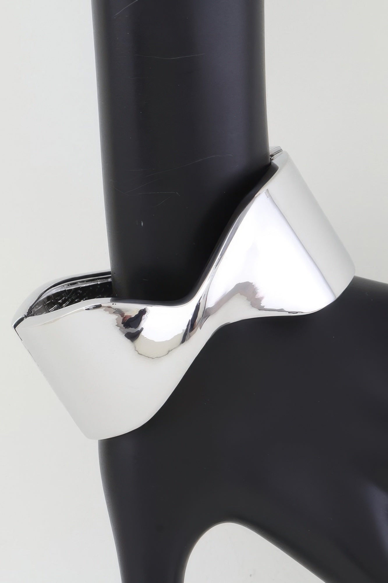 Shiny Twisted Cuff Bracelet product image