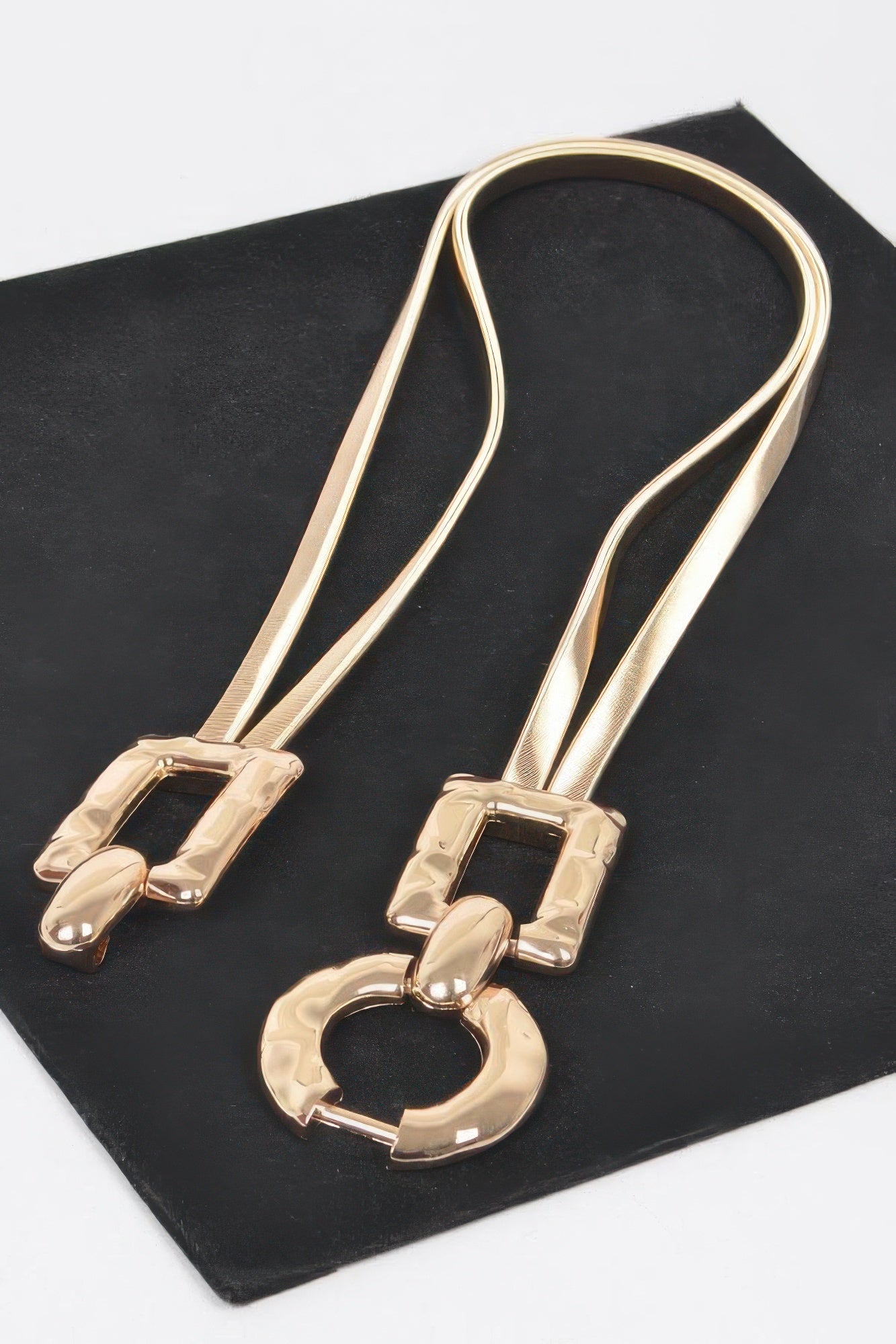 Hammered Metal Buckle Stretch Belt product image