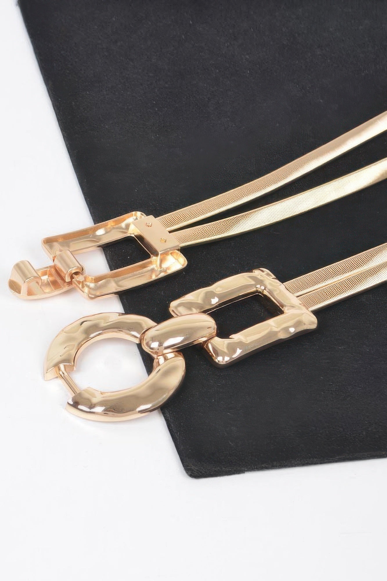 Hammered Metal Buckle Stretch Belt product image