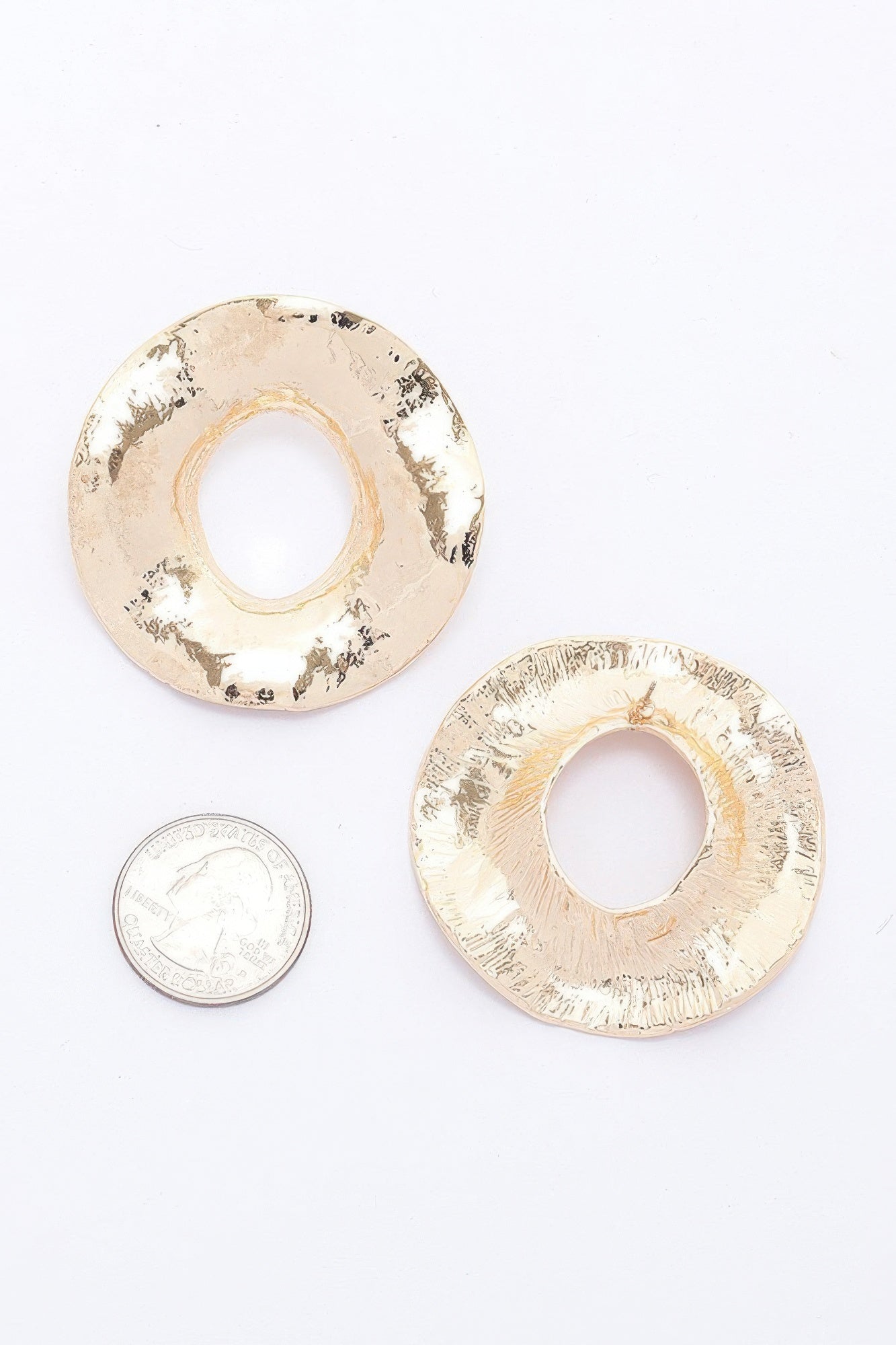 Metal Gold Dip Earring product image