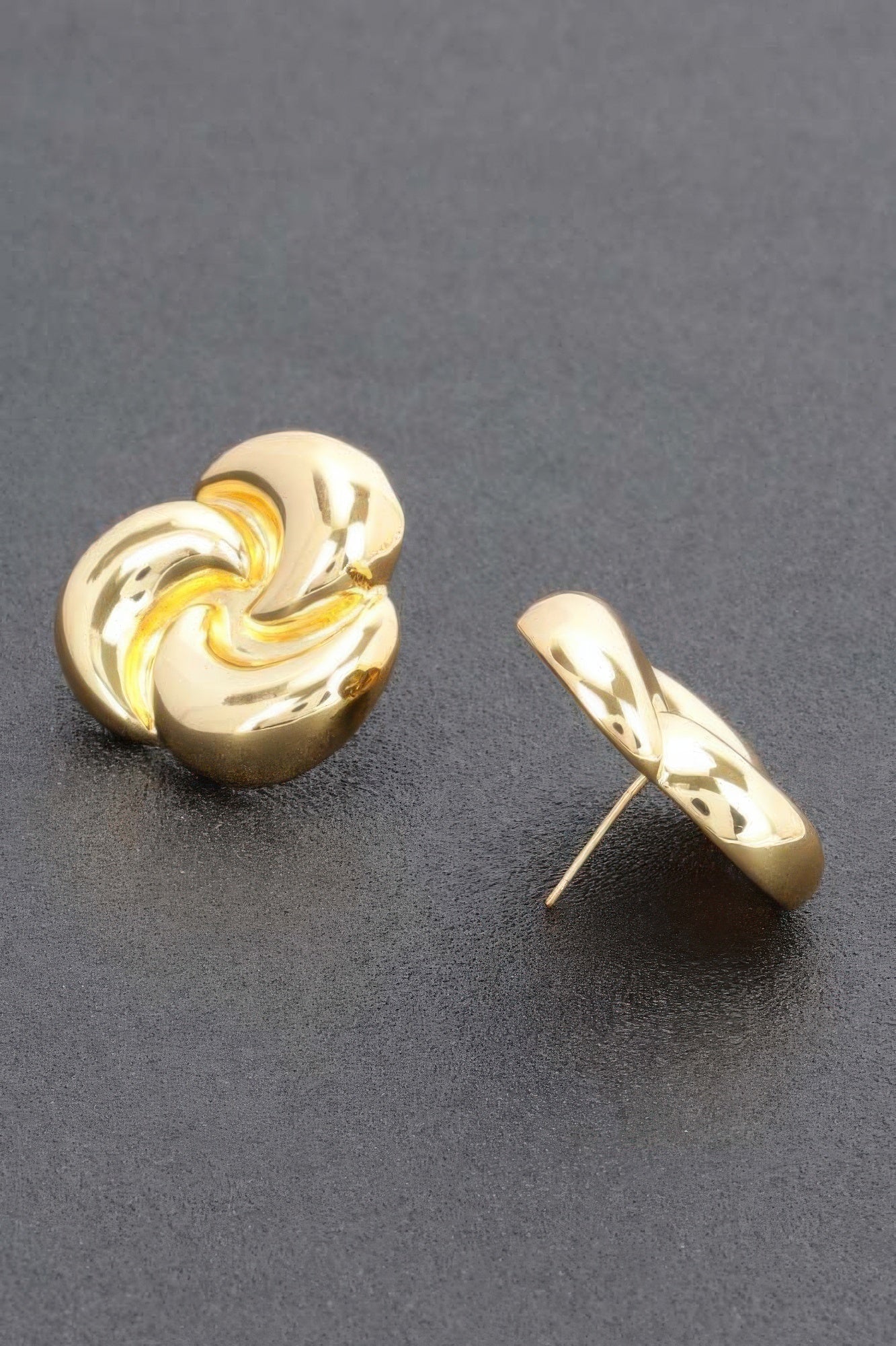 Metal Gold Dip Earring product image