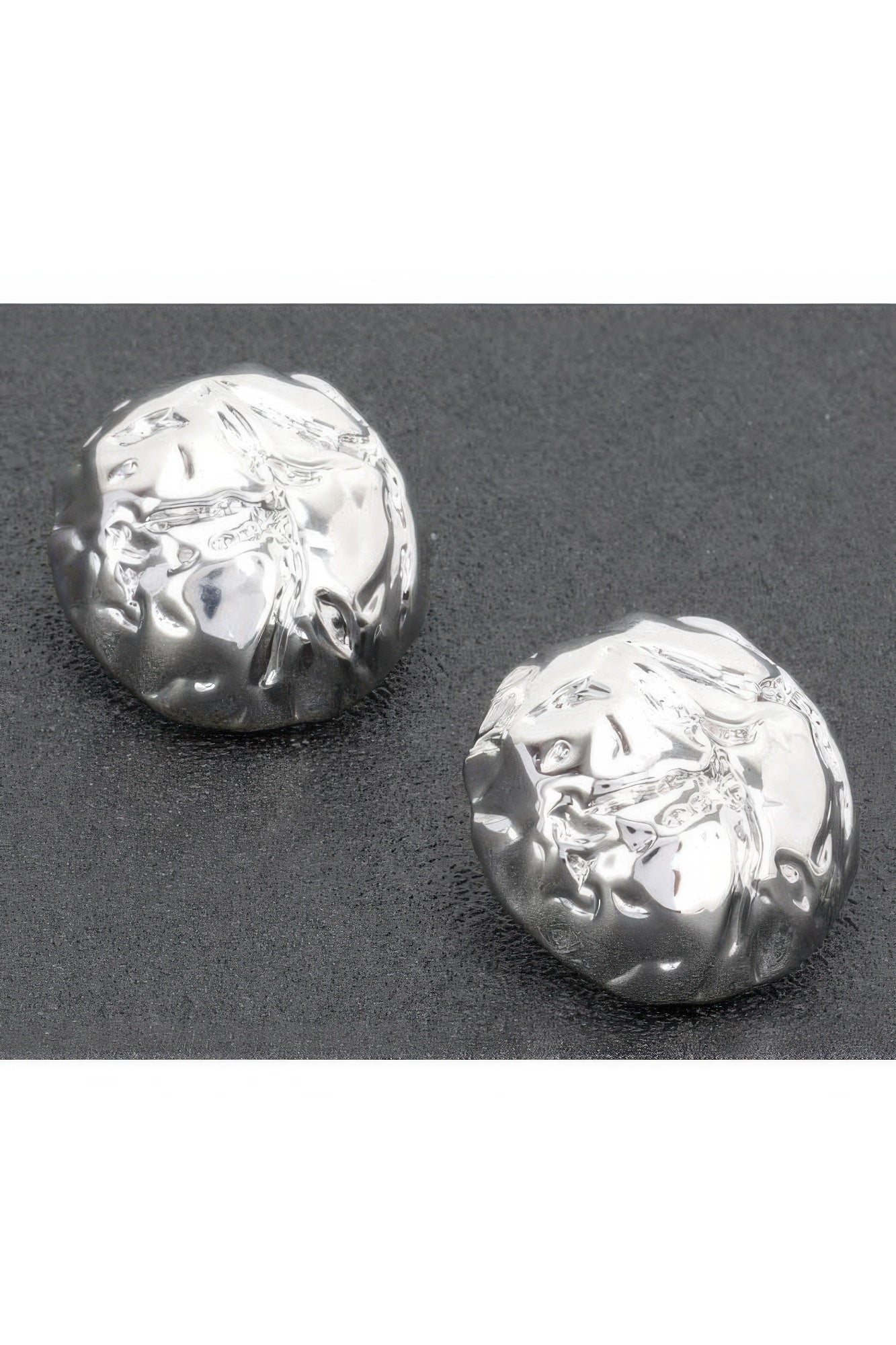 Metal Gold Dip Earring product image