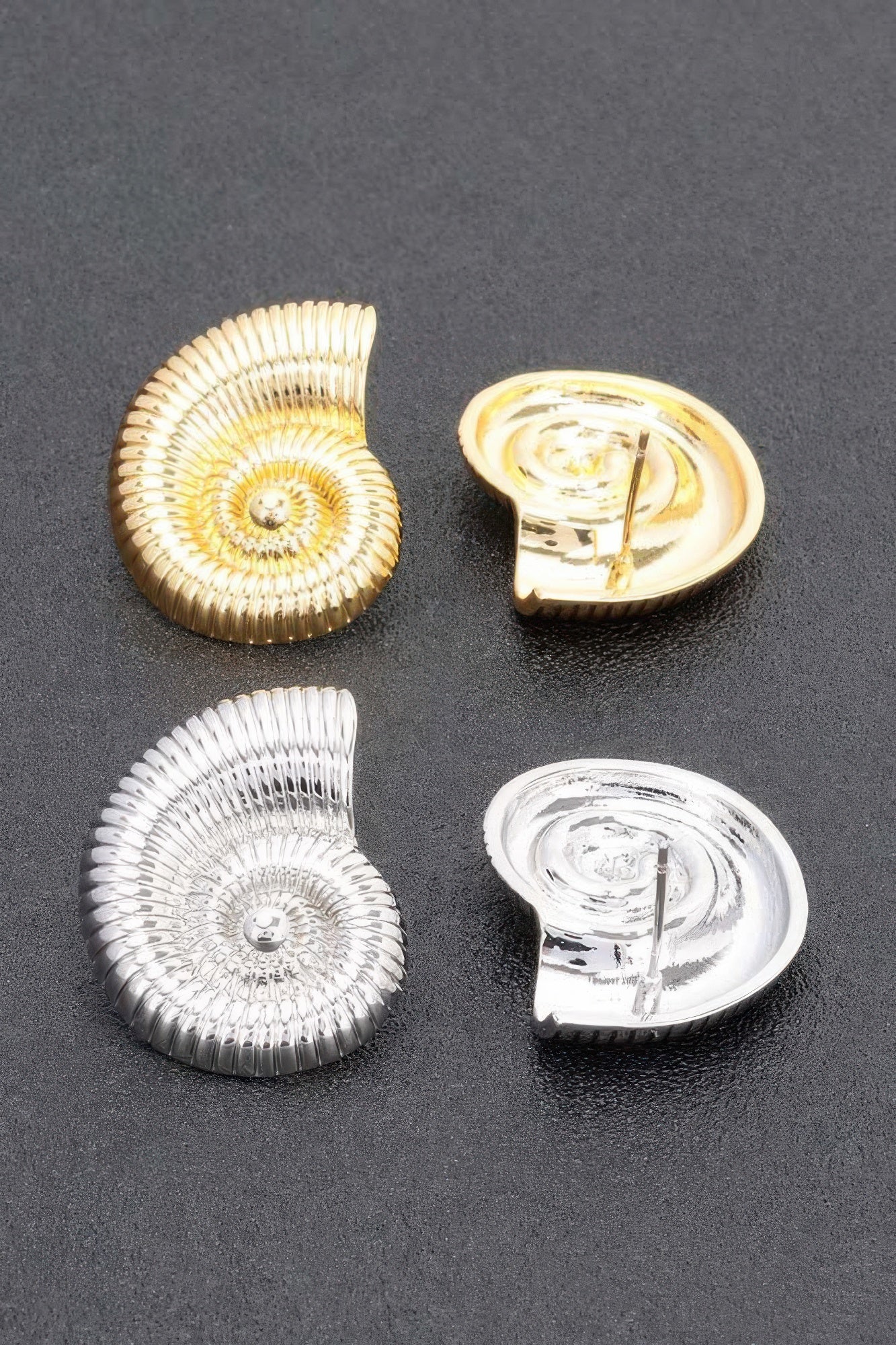 Metal Gold Dip Earring product image