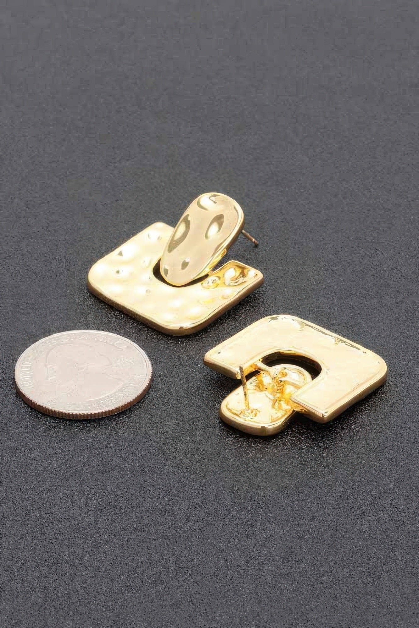 Metal Gold Dip Earring product image