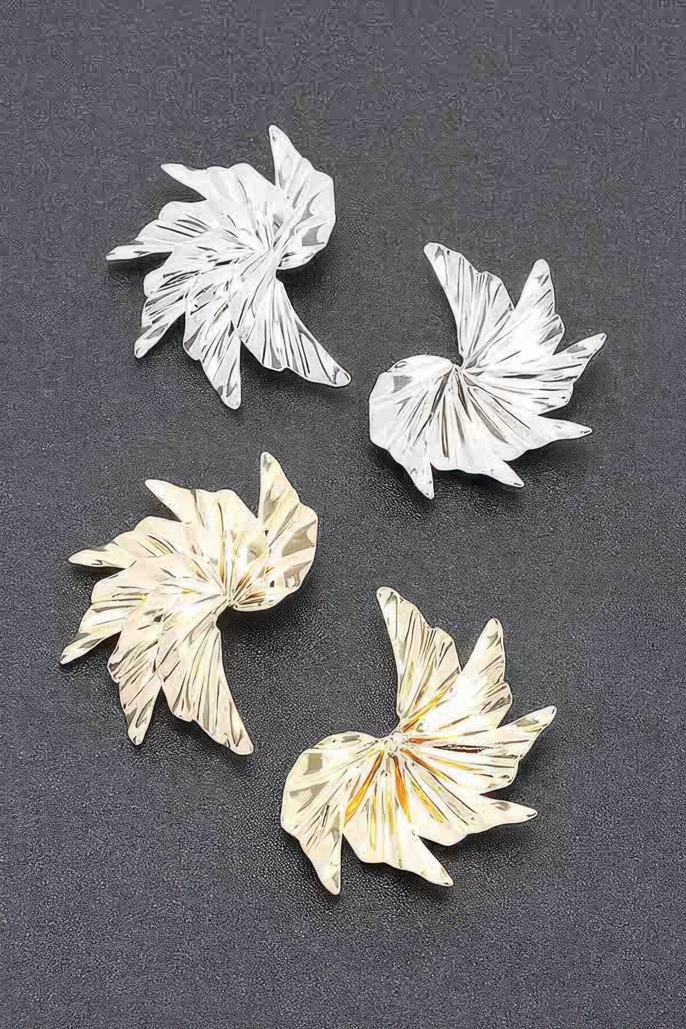 Metal Earring product image