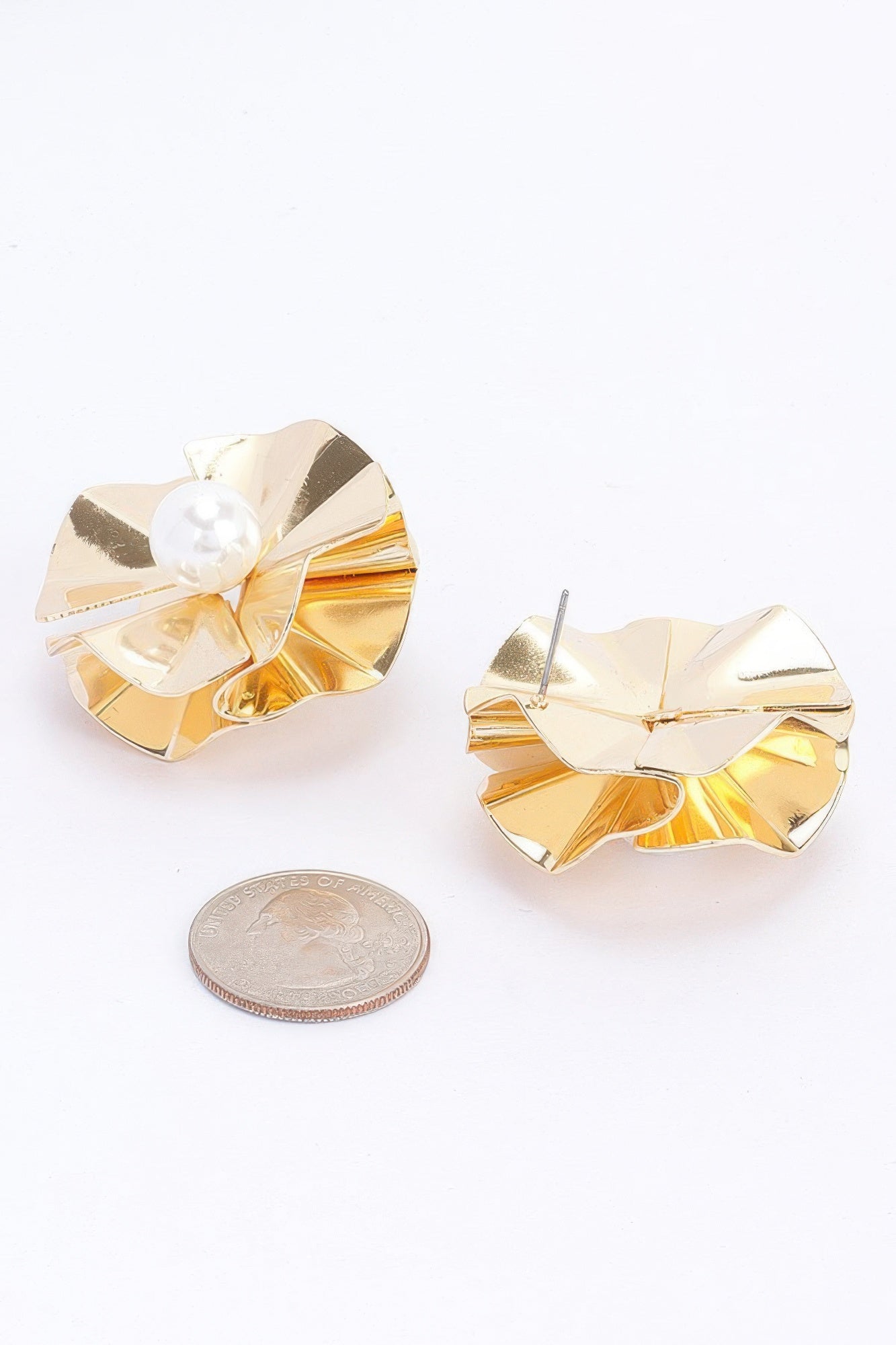 Faux Pearl Metal Earring product image