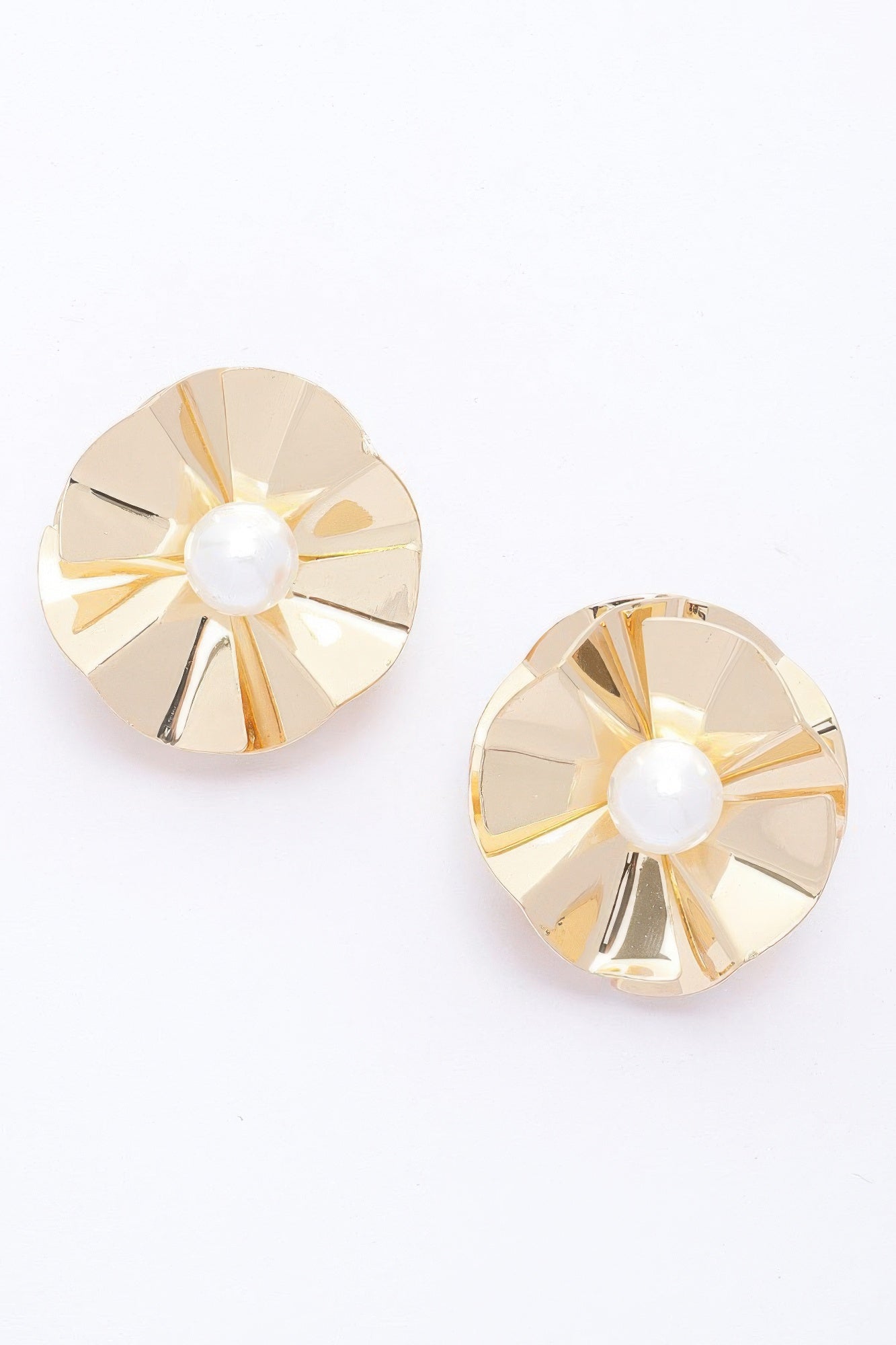 Faux Pearl Metal Earring product image