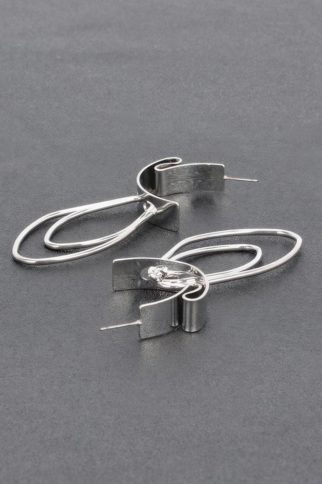Metal Earring product image