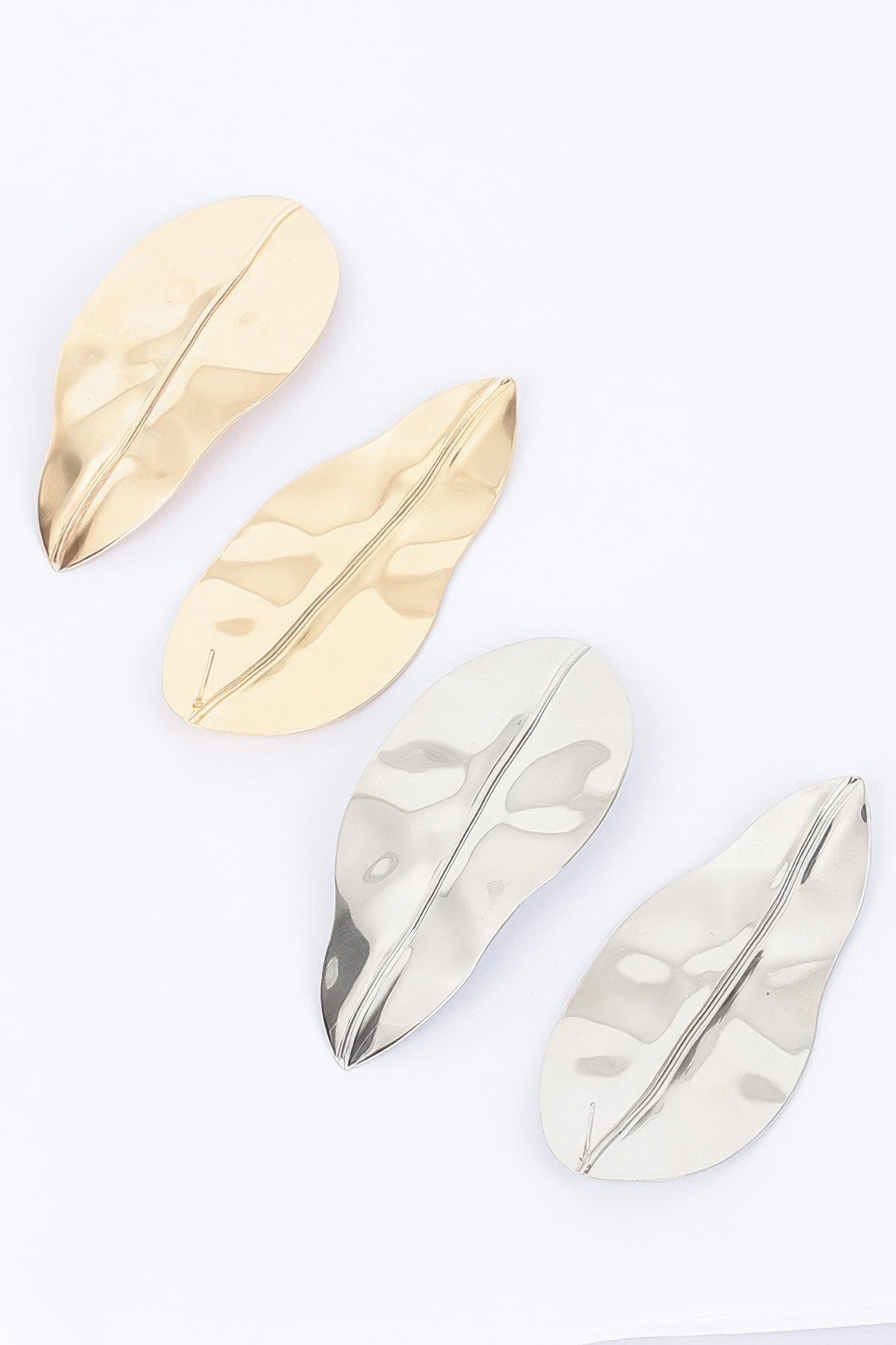 Metal Earring product image