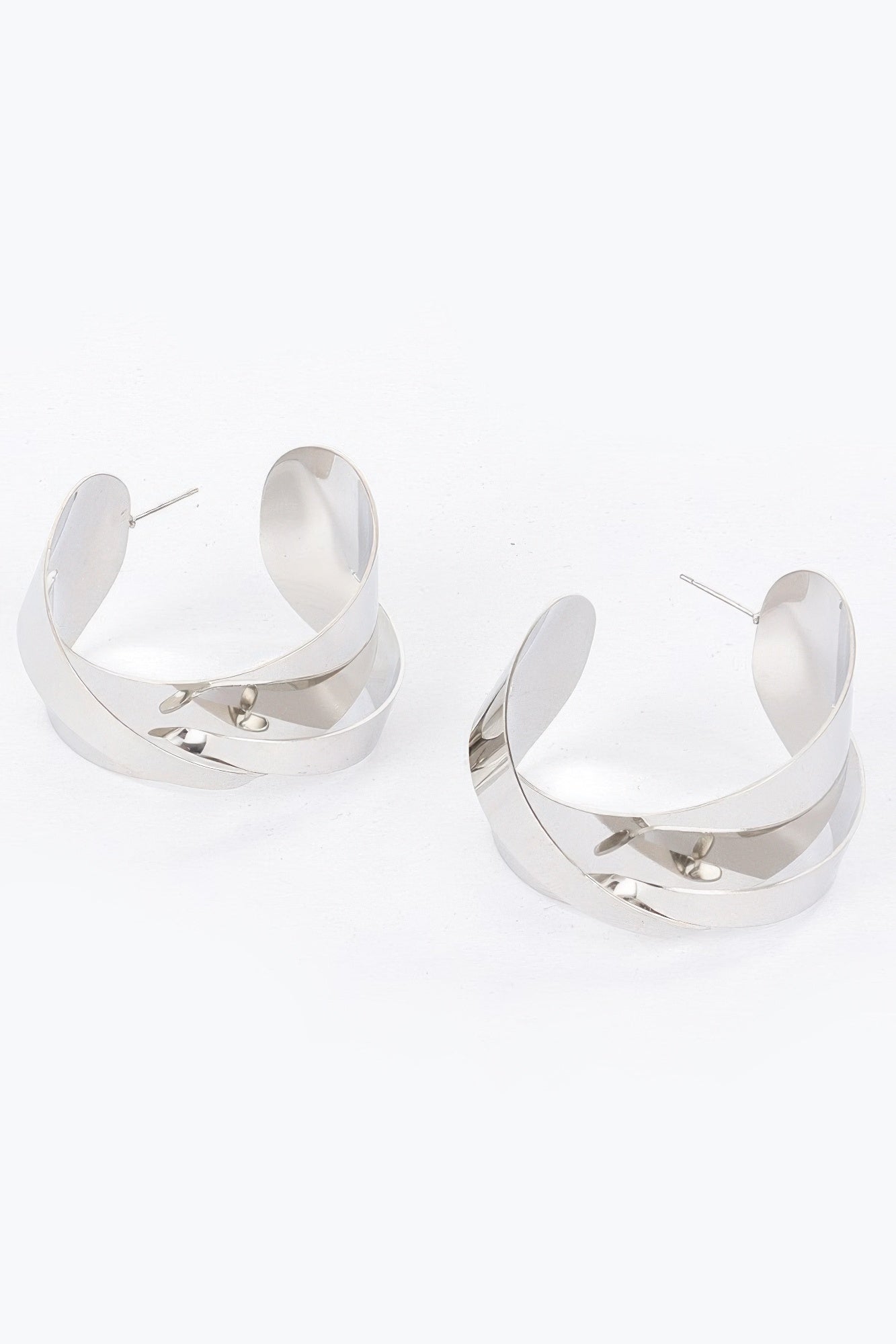 Metal Earring product image