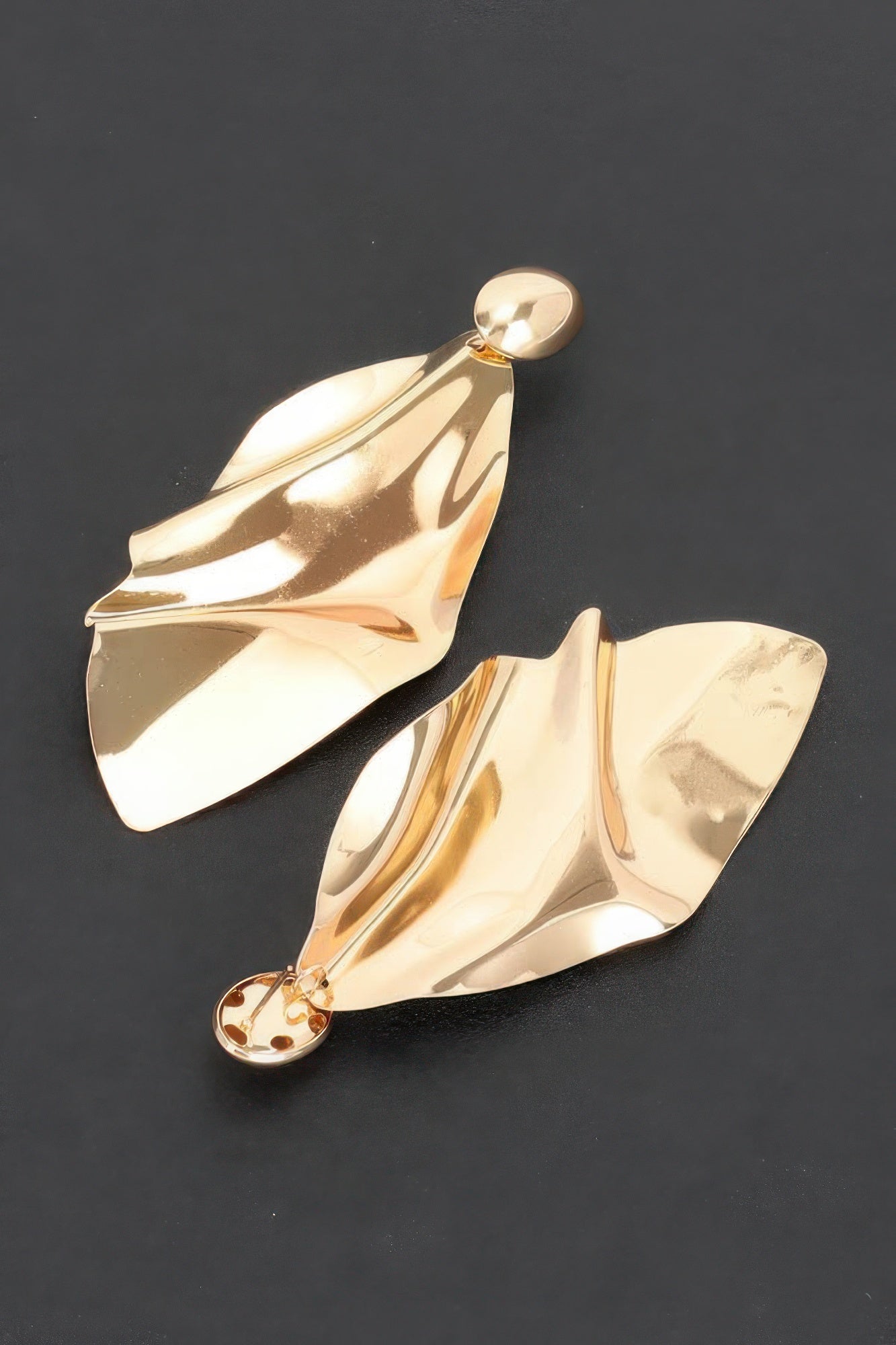 Metal Earring product image