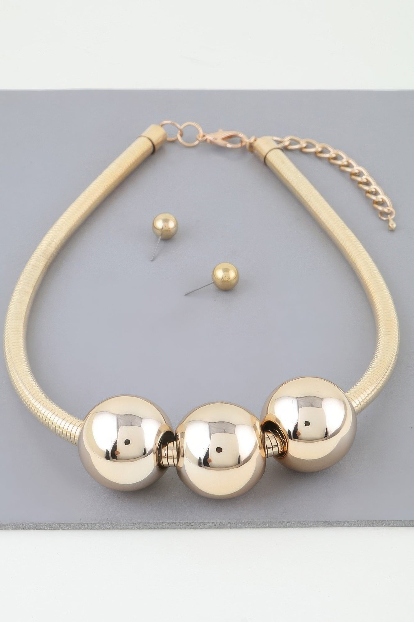 Triple Shiny Bead Statement Necklace product image