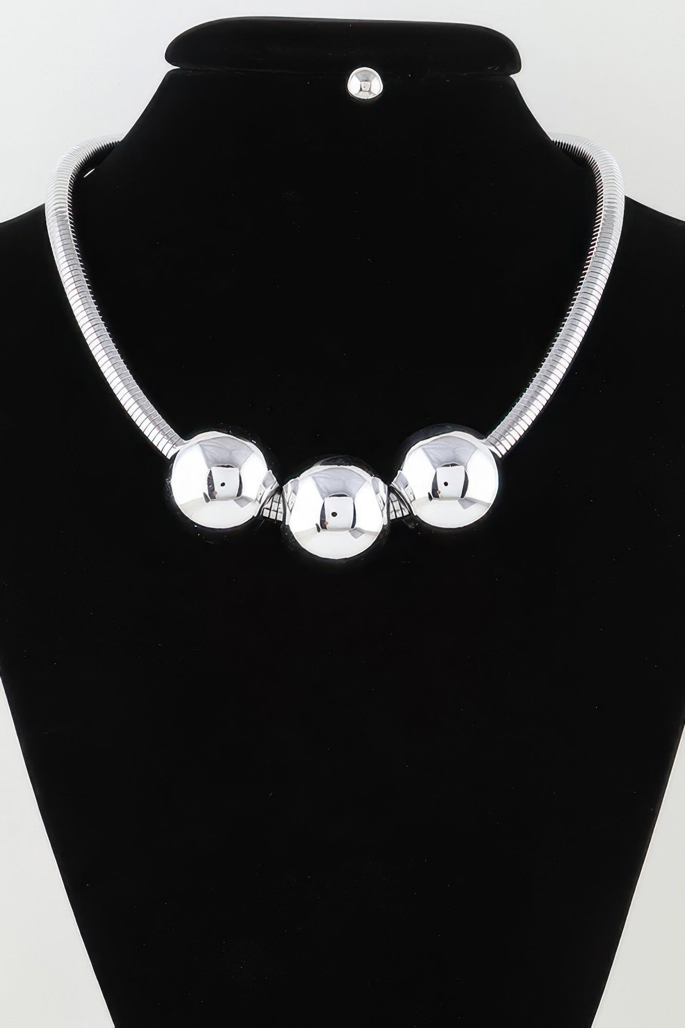 Triple Shiny Bead Statement Necklace product image
