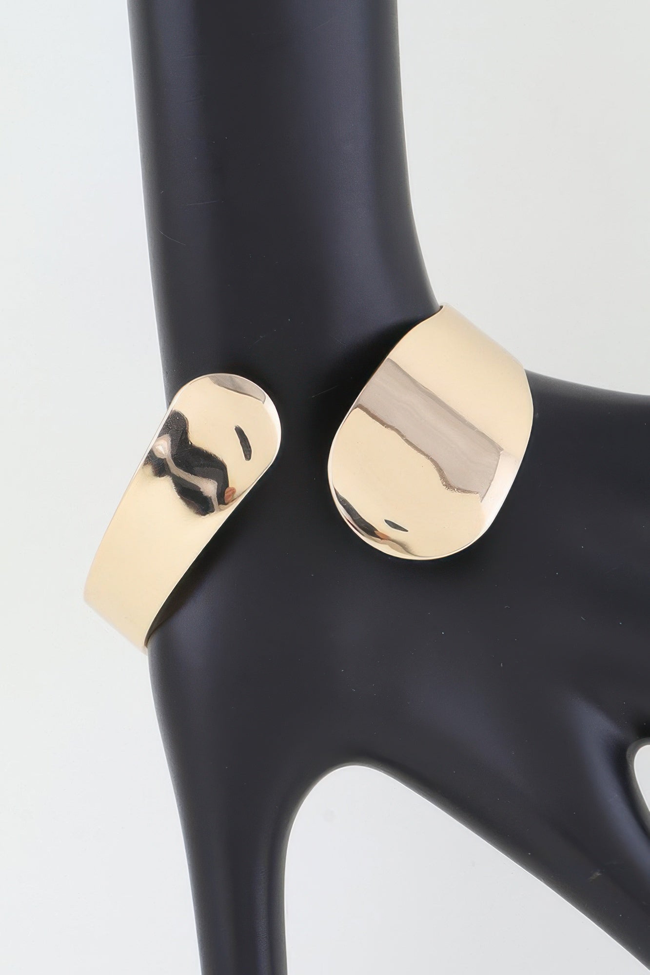 Shiny Wrap Around Bracelet product image