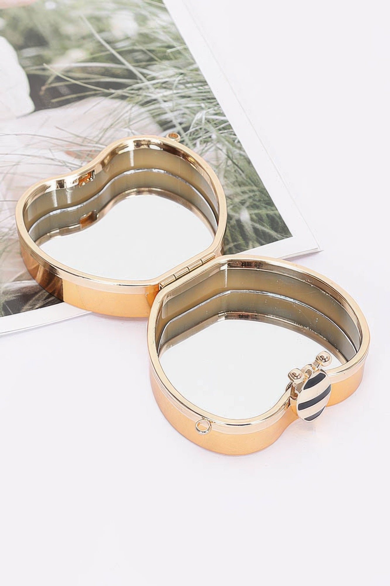 Metal Mini Clutch product image