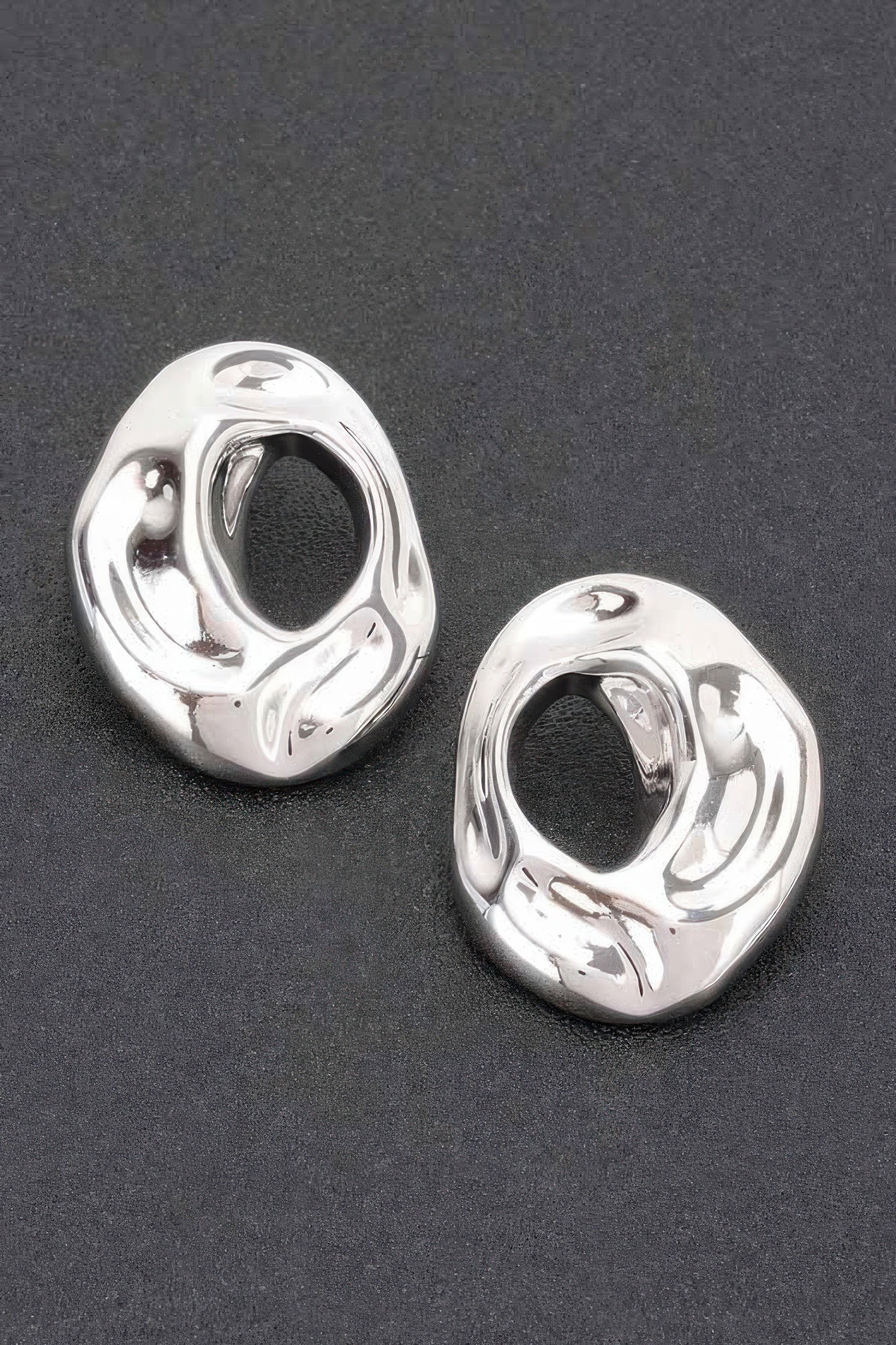 Metal Gold Dip Earring product image