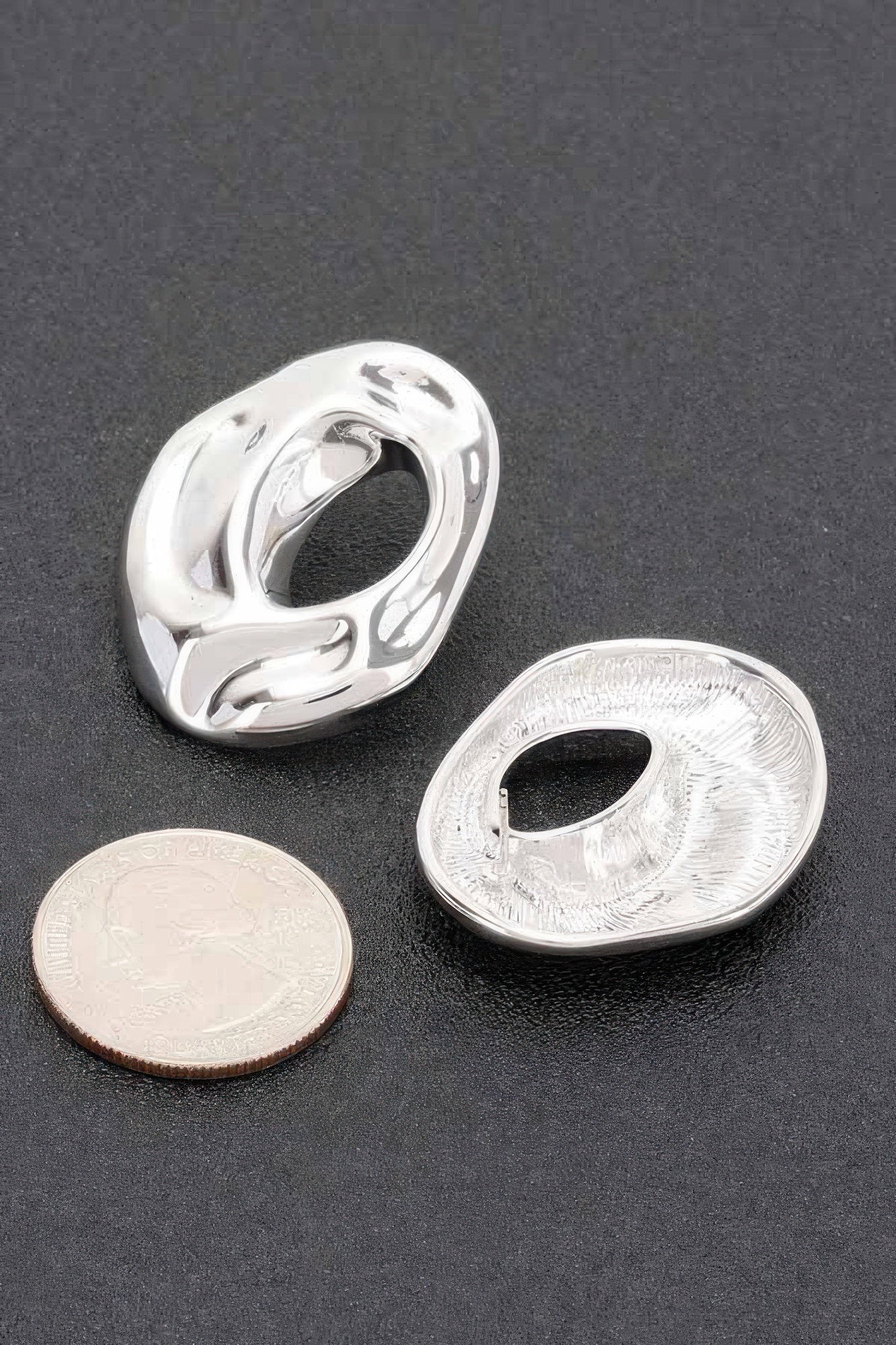 Metal Gold Dip Earring product image