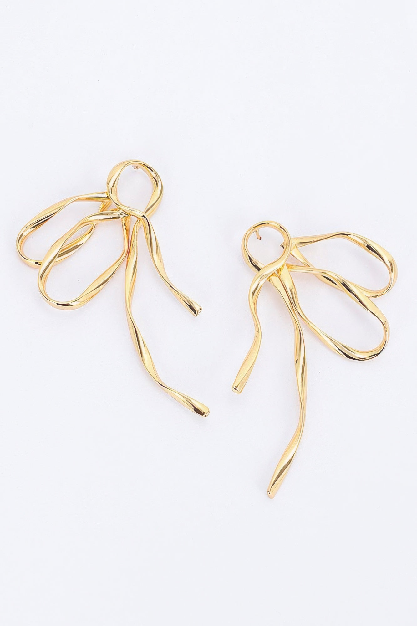 Metal Gold Dip Earring product image