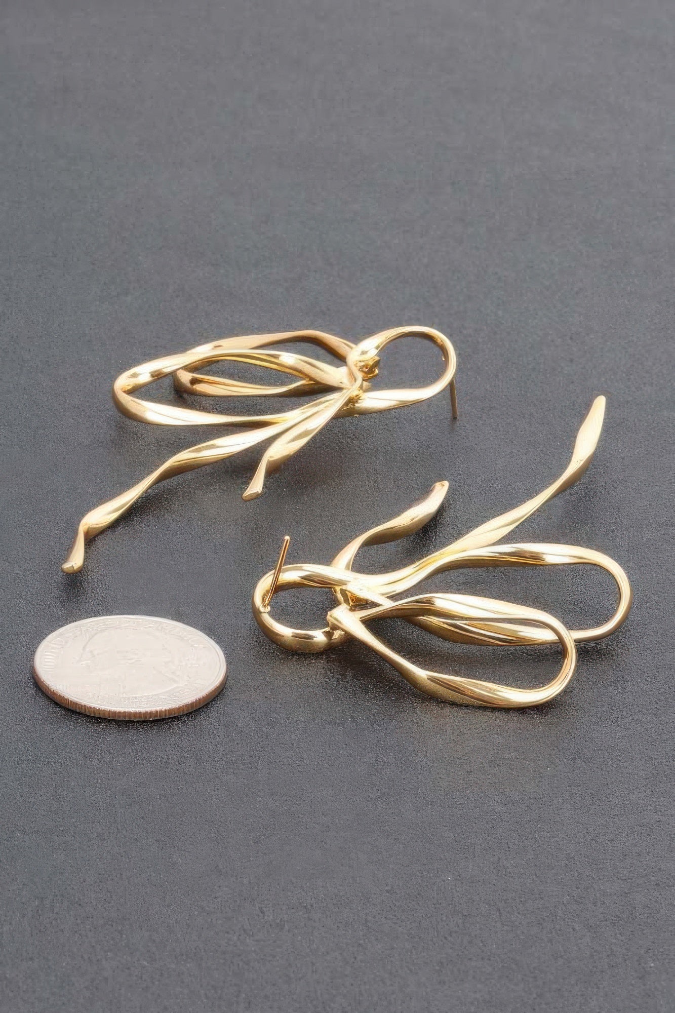 Metal Gold Dip Earring product image
