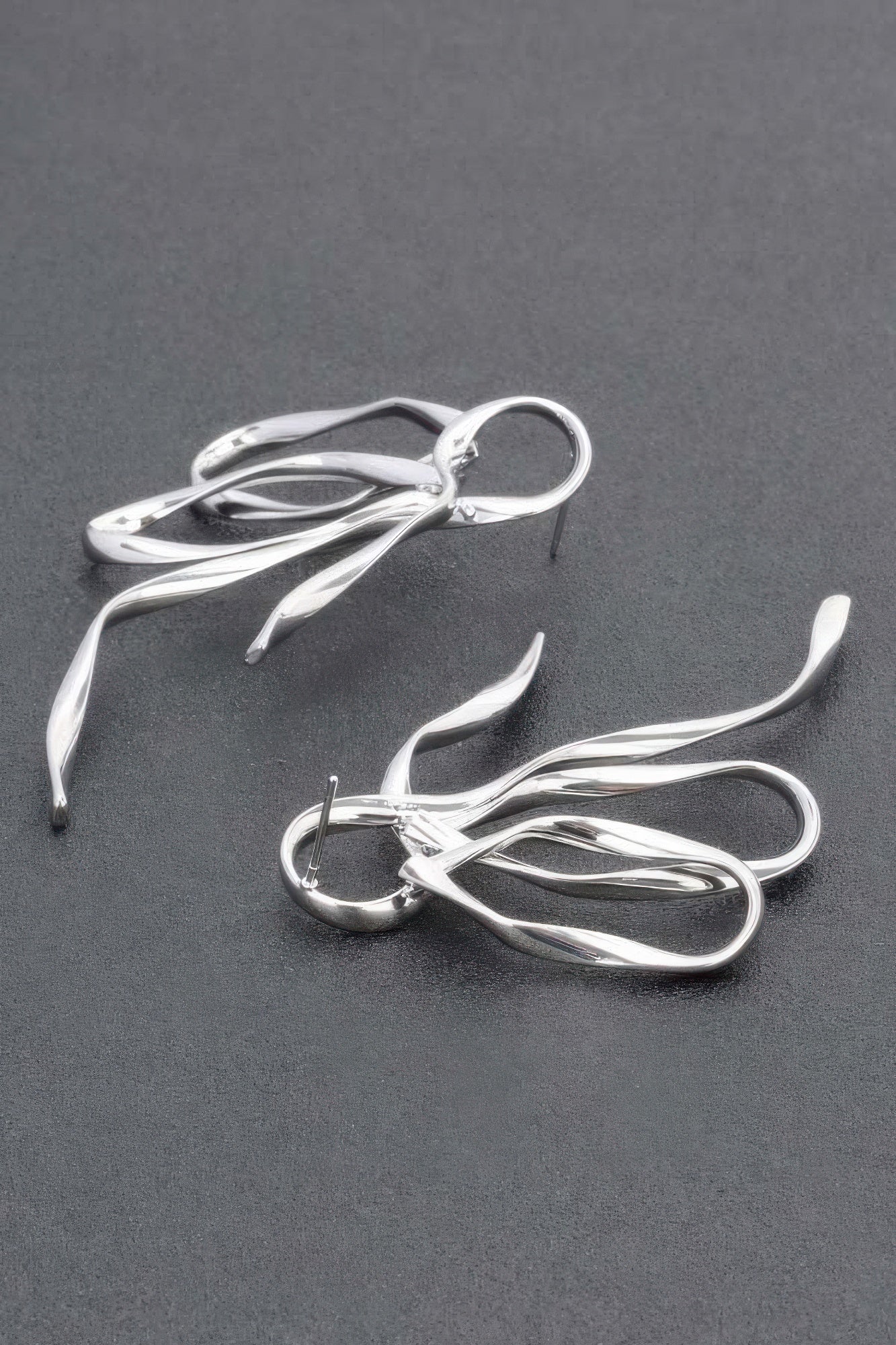 Metal Gold Dip Earring product image