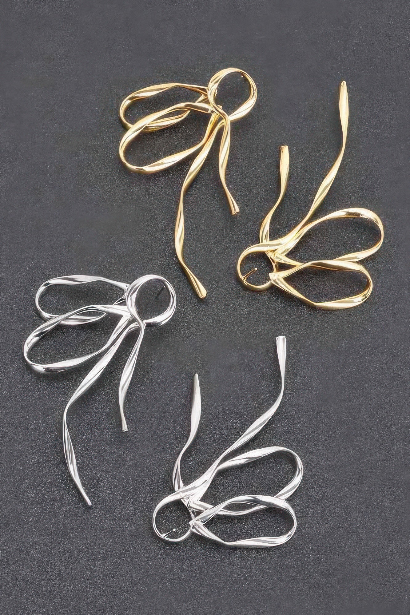 Metal Gold Dip Earring product image
