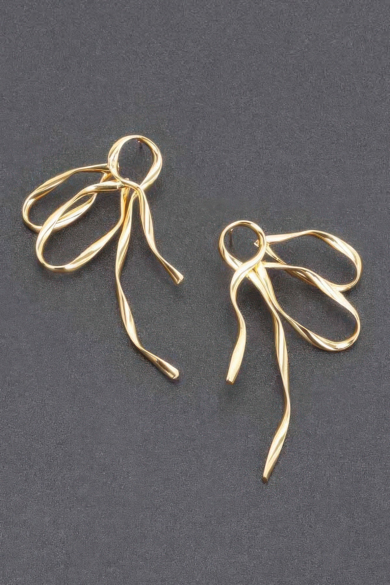 Metal Gold Dip Earring product image