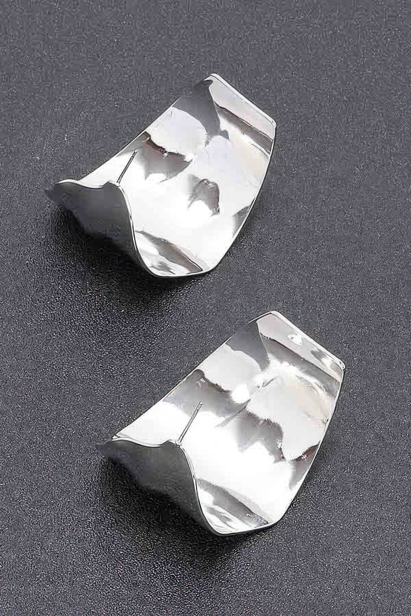 Metal Earring product image