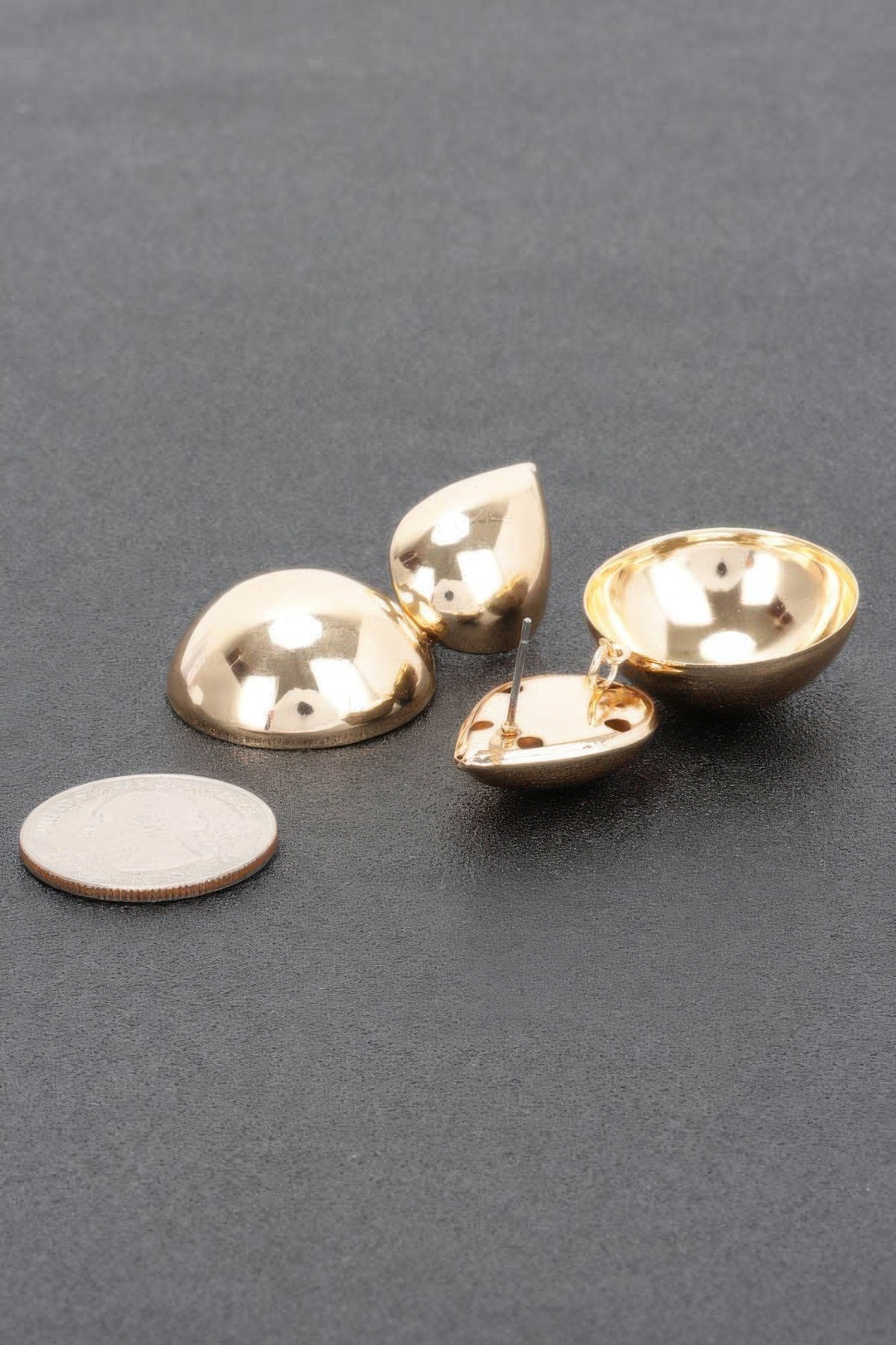 Metal Earring product image