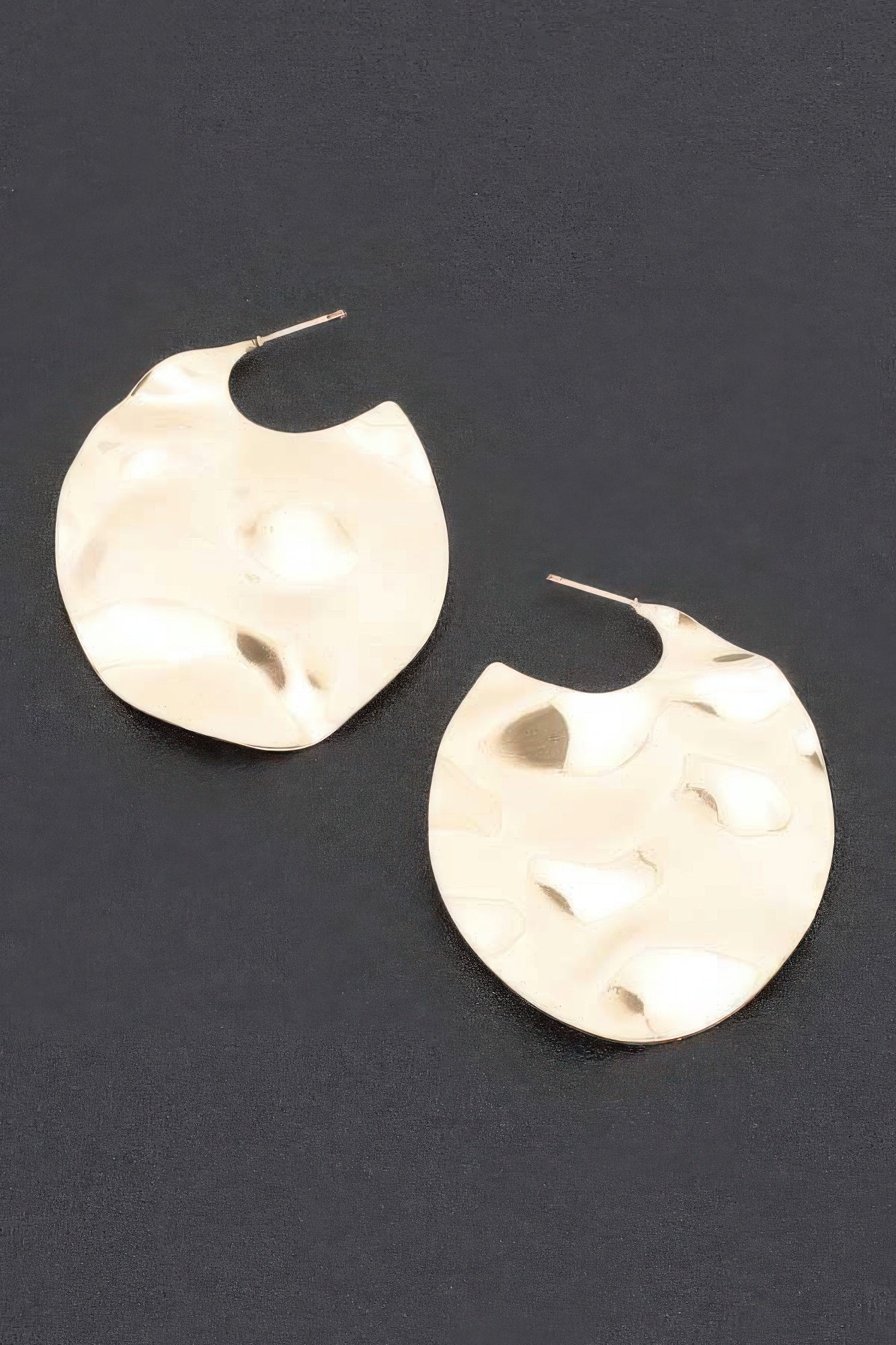 Metal Earring product image