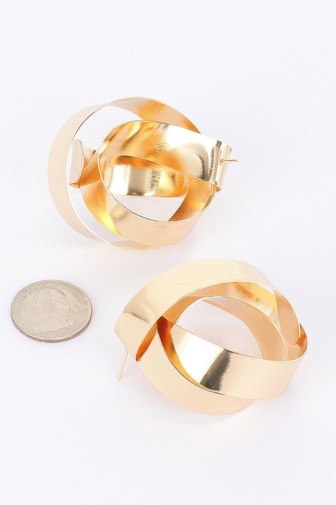 Metal Earring product image