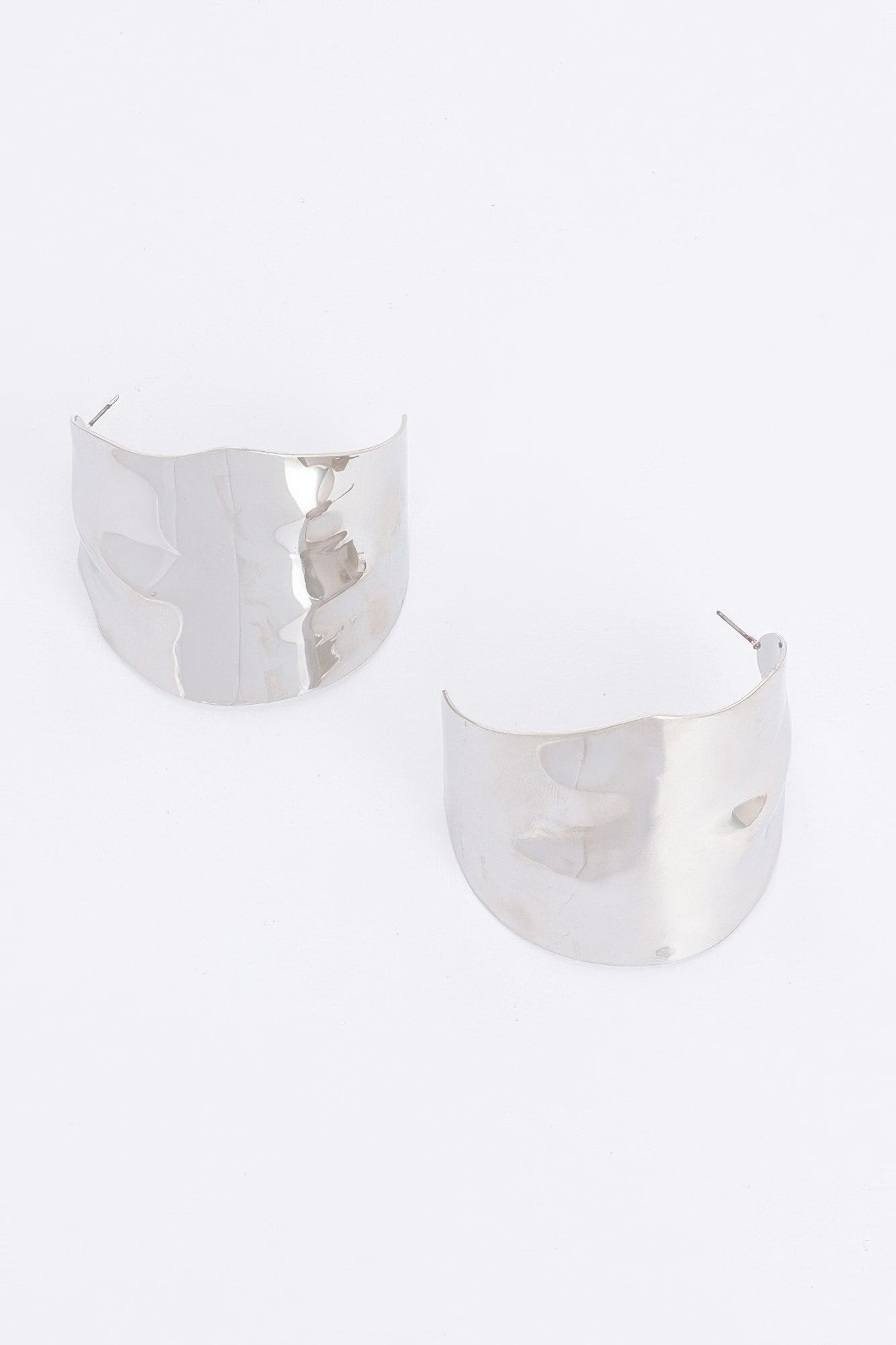 Metal Earring product image