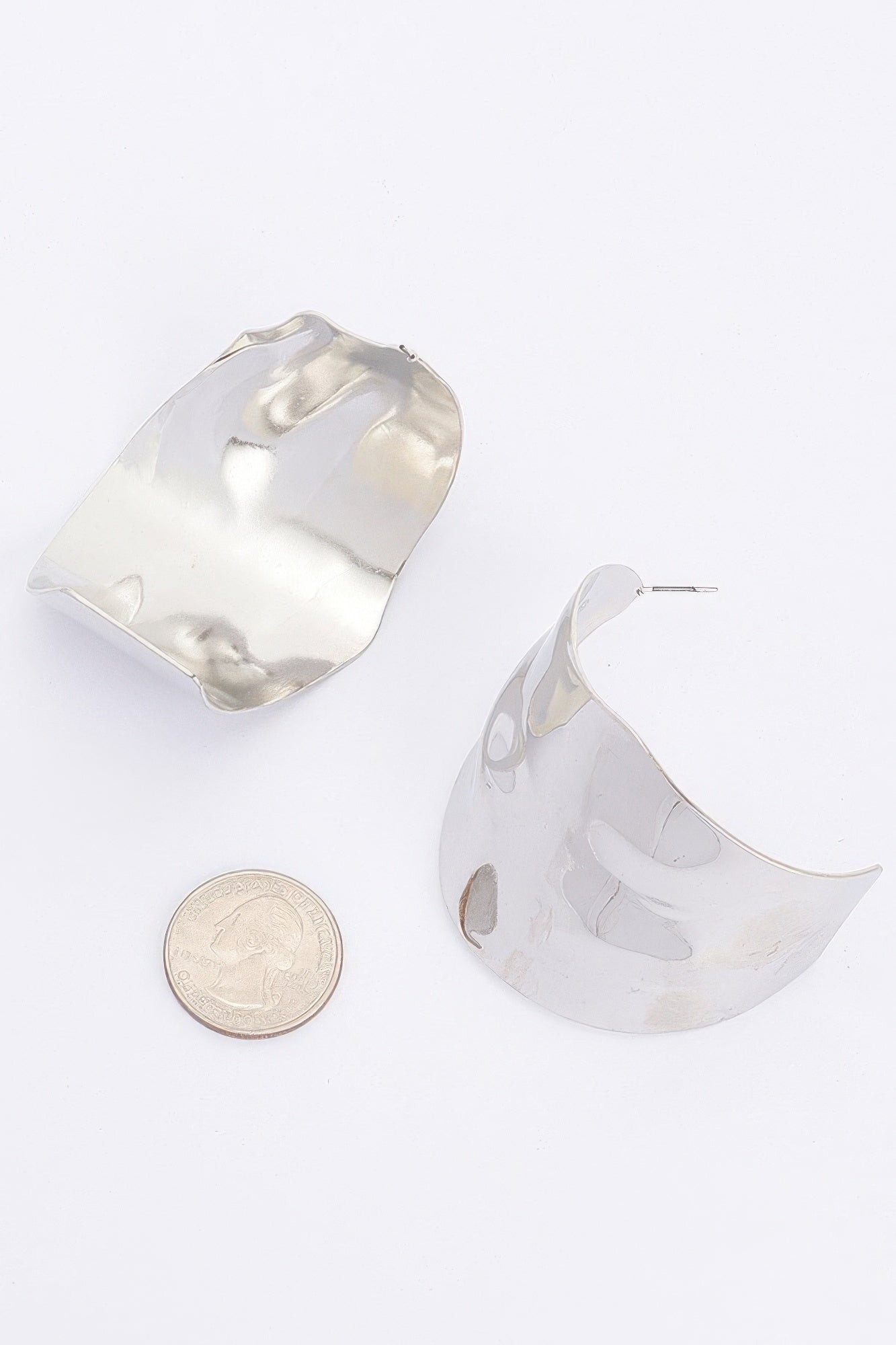 Metal Earring product image