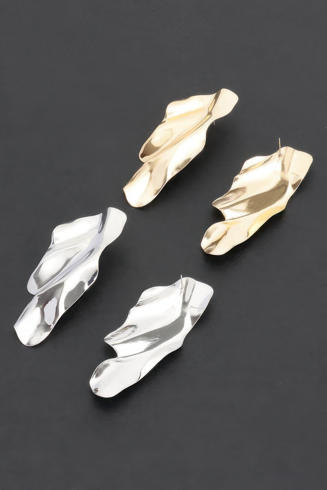Metal Earring product image