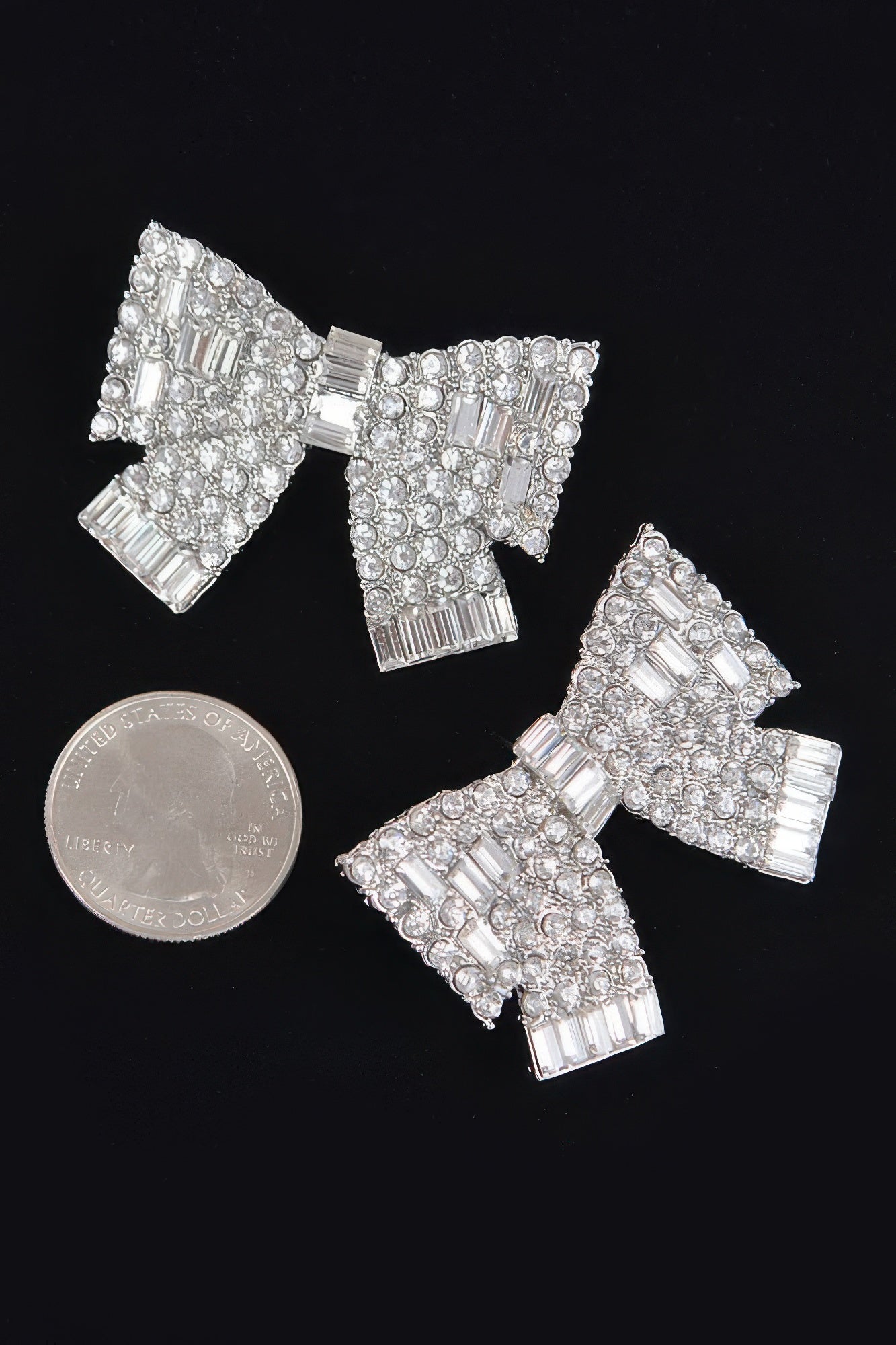 Ribbon Shape Rhinestone Earrings product image