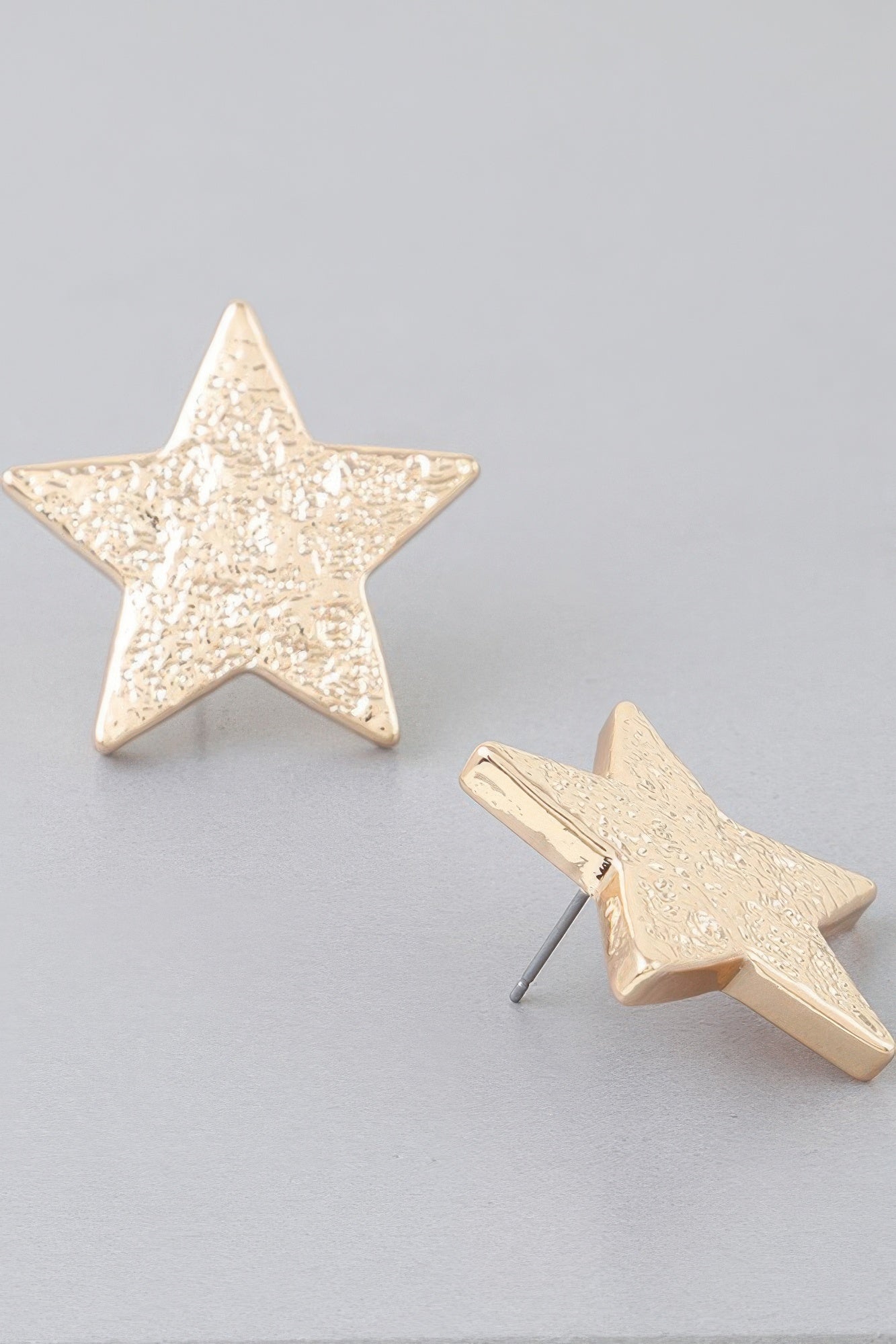 I'm A Star Hammered Earrings product image