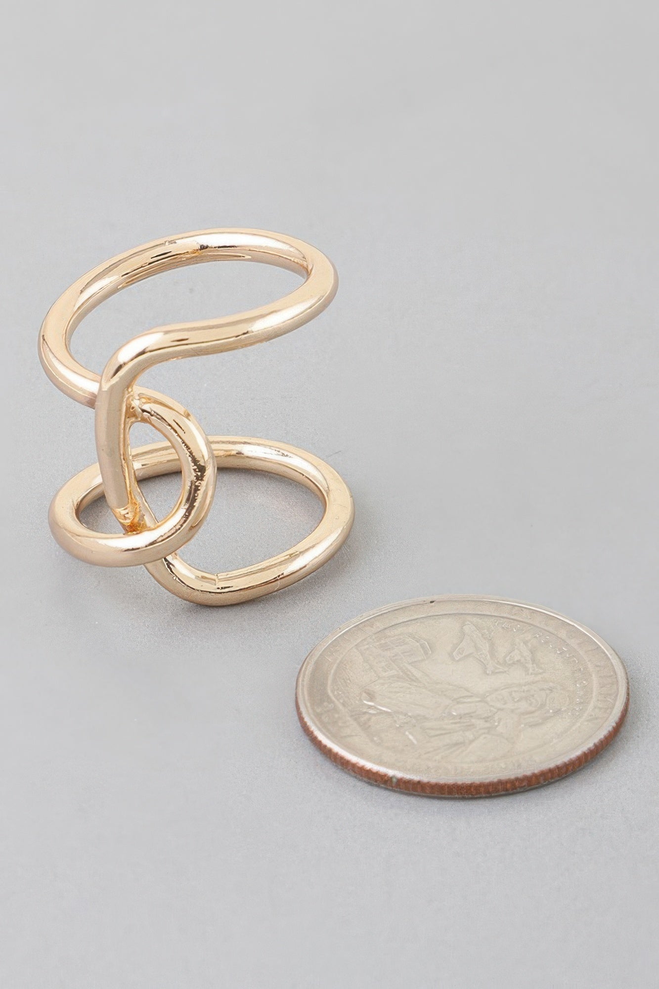 Shiny Interweaved Ring product image