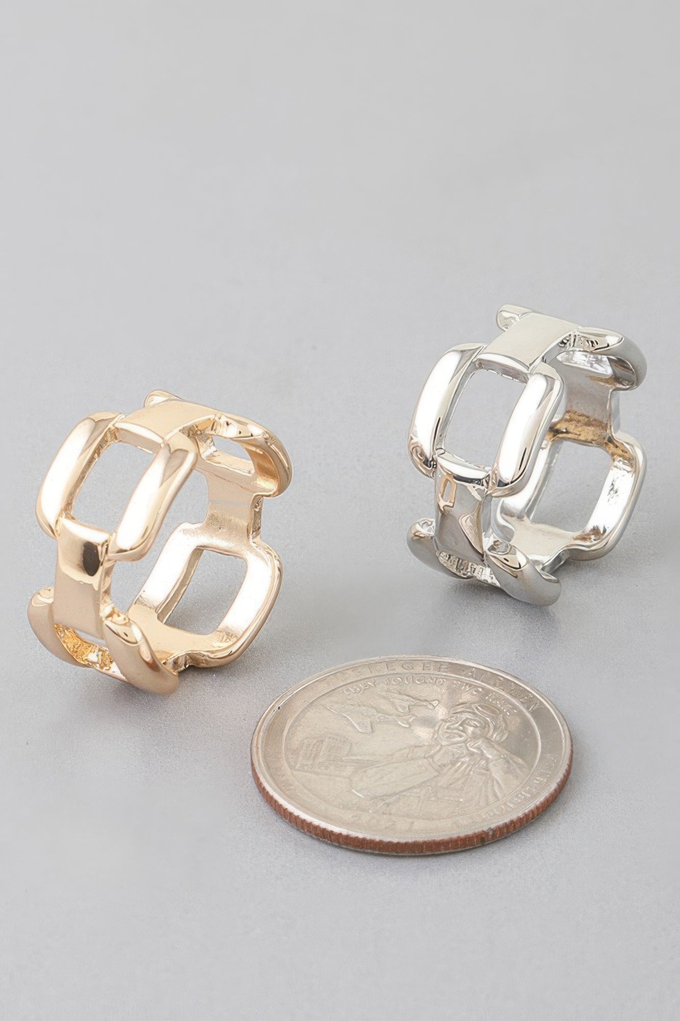 Shiny Link Chain Ring product image