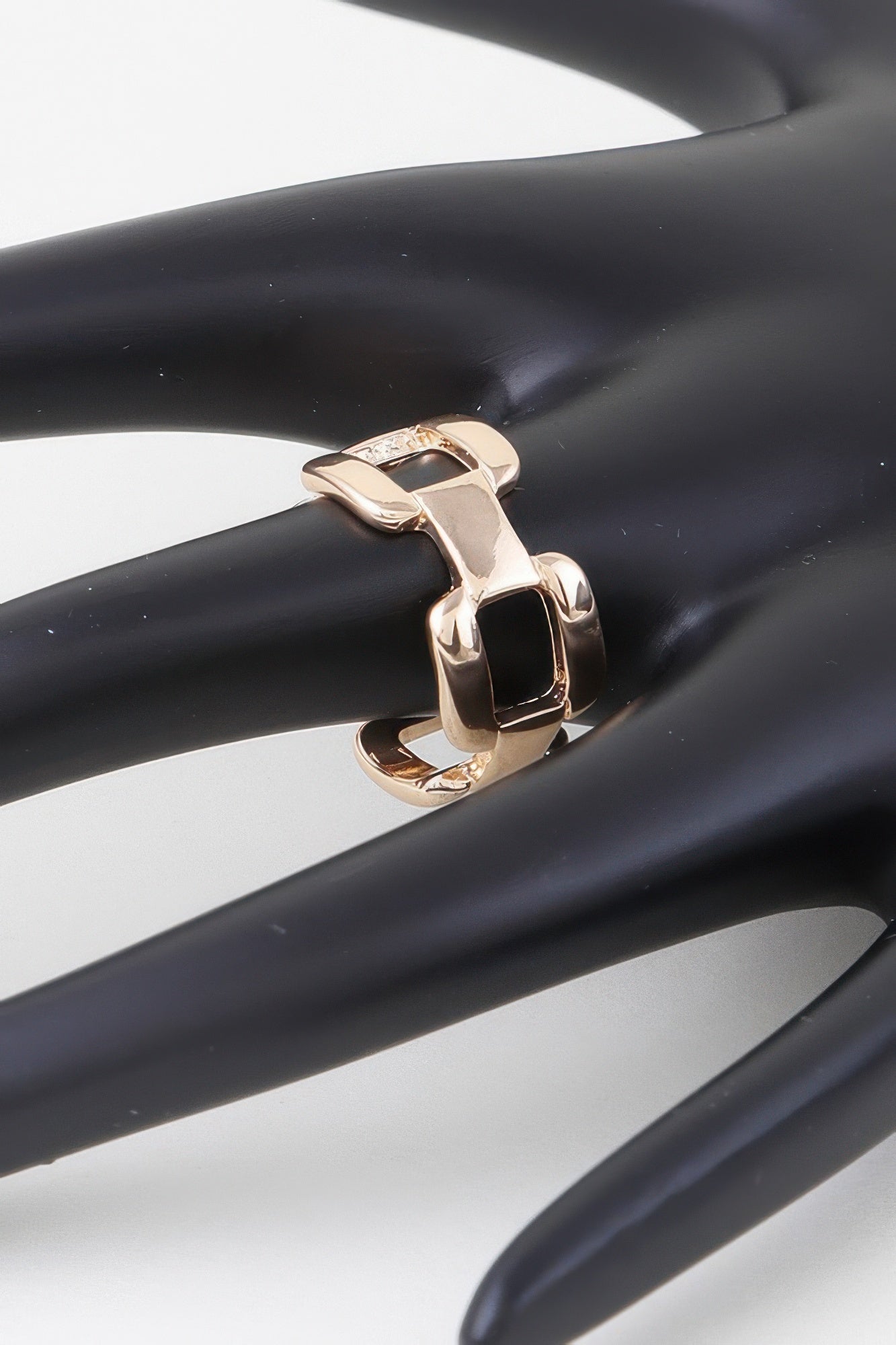Shiny Link Chain Ring product image