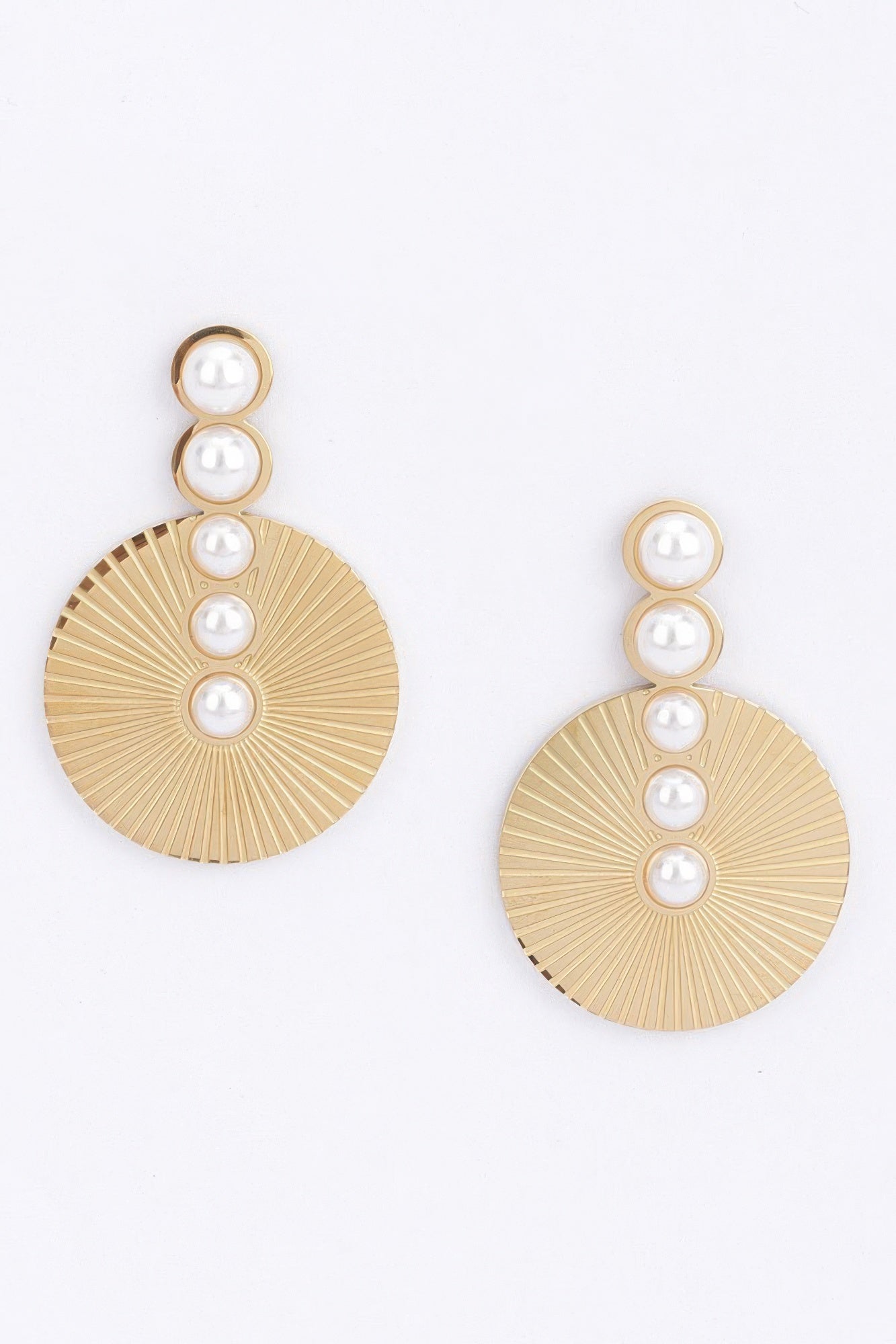 Faux Pearl Vintage Earring product image